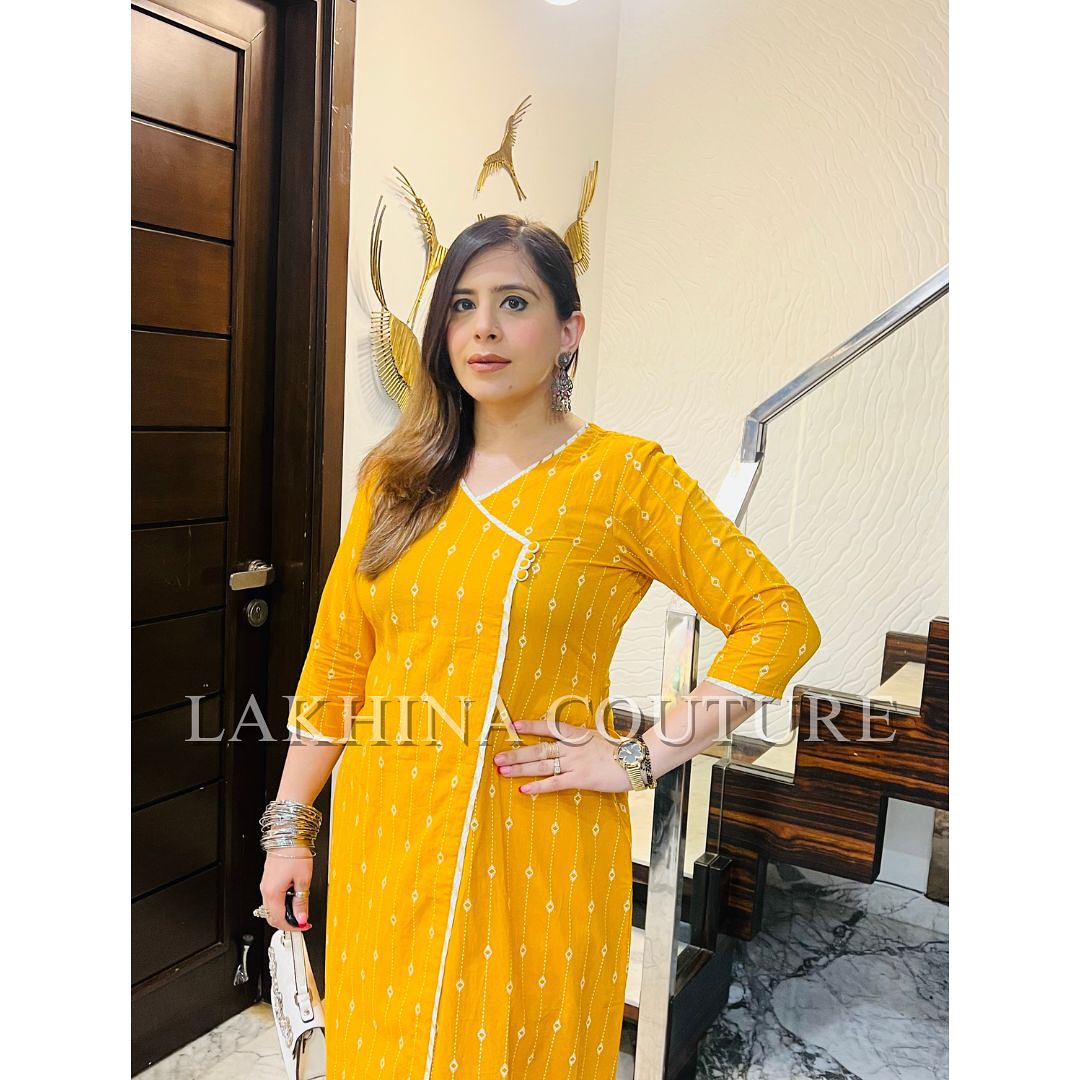 Angrakha In Yellow Kurti