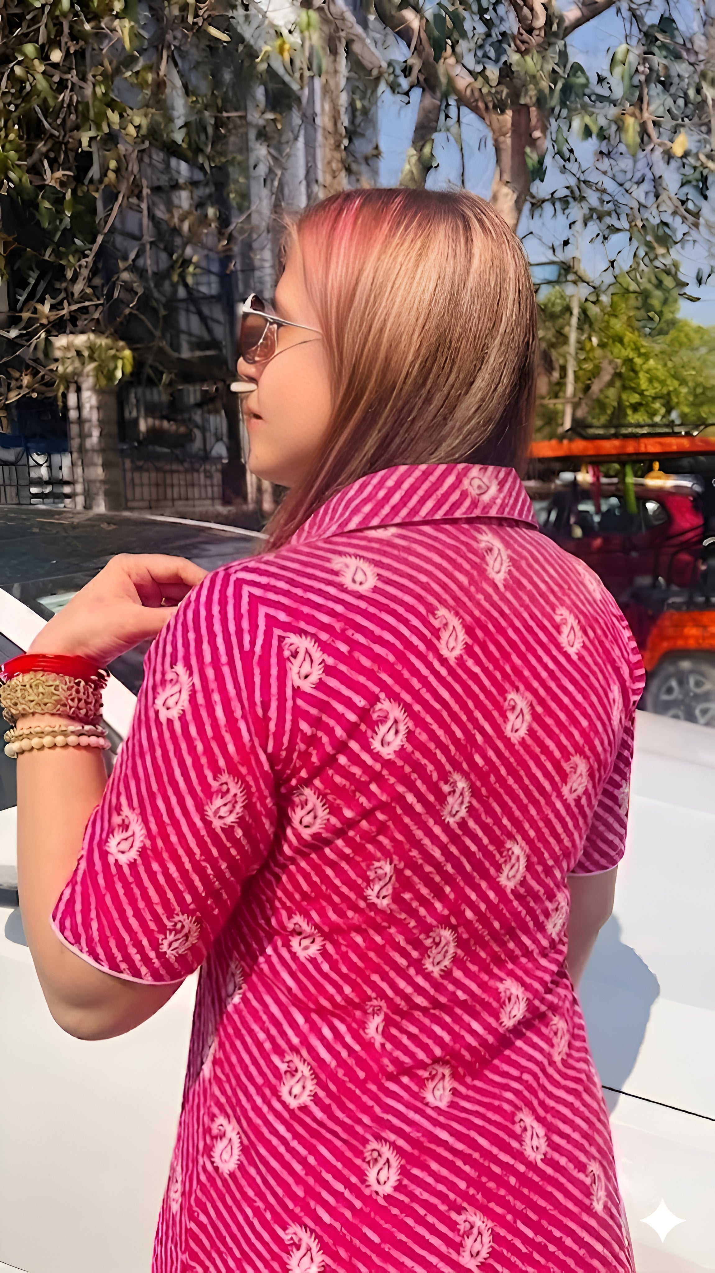 Pink Leheriya Kurti