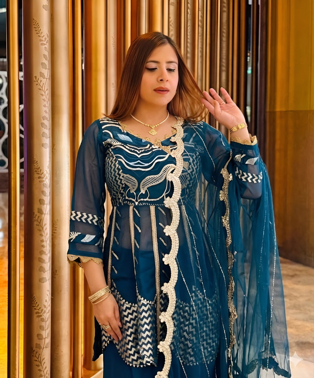 Luxurious Peacock Garara Suit
