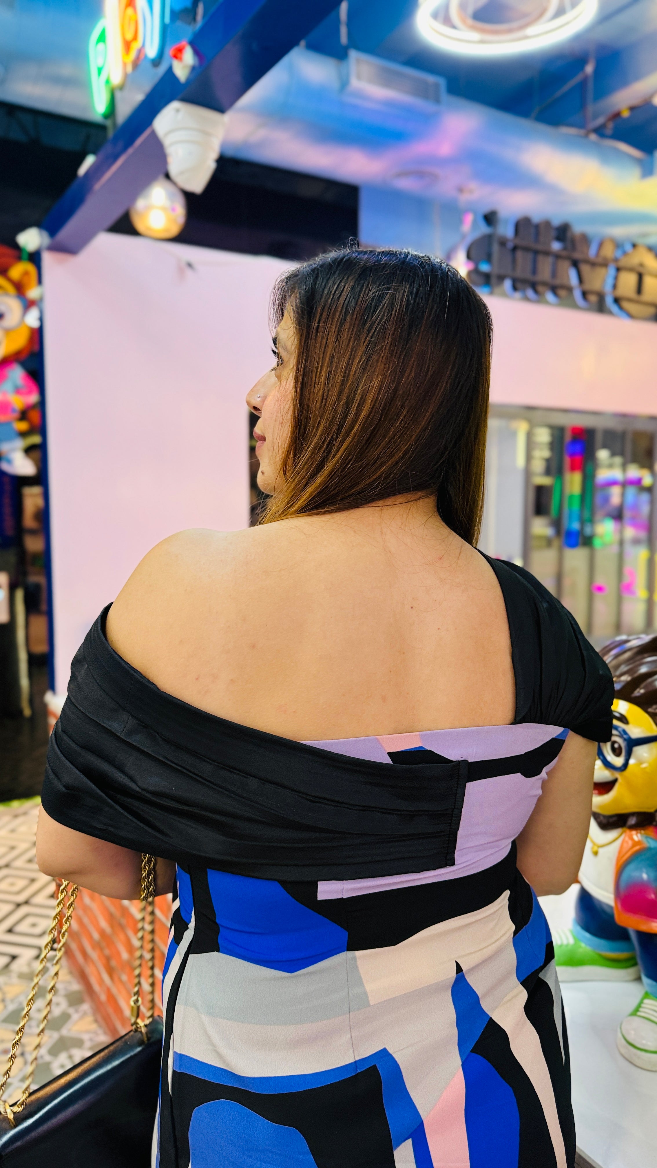 DramaQueen Black Midi Dress