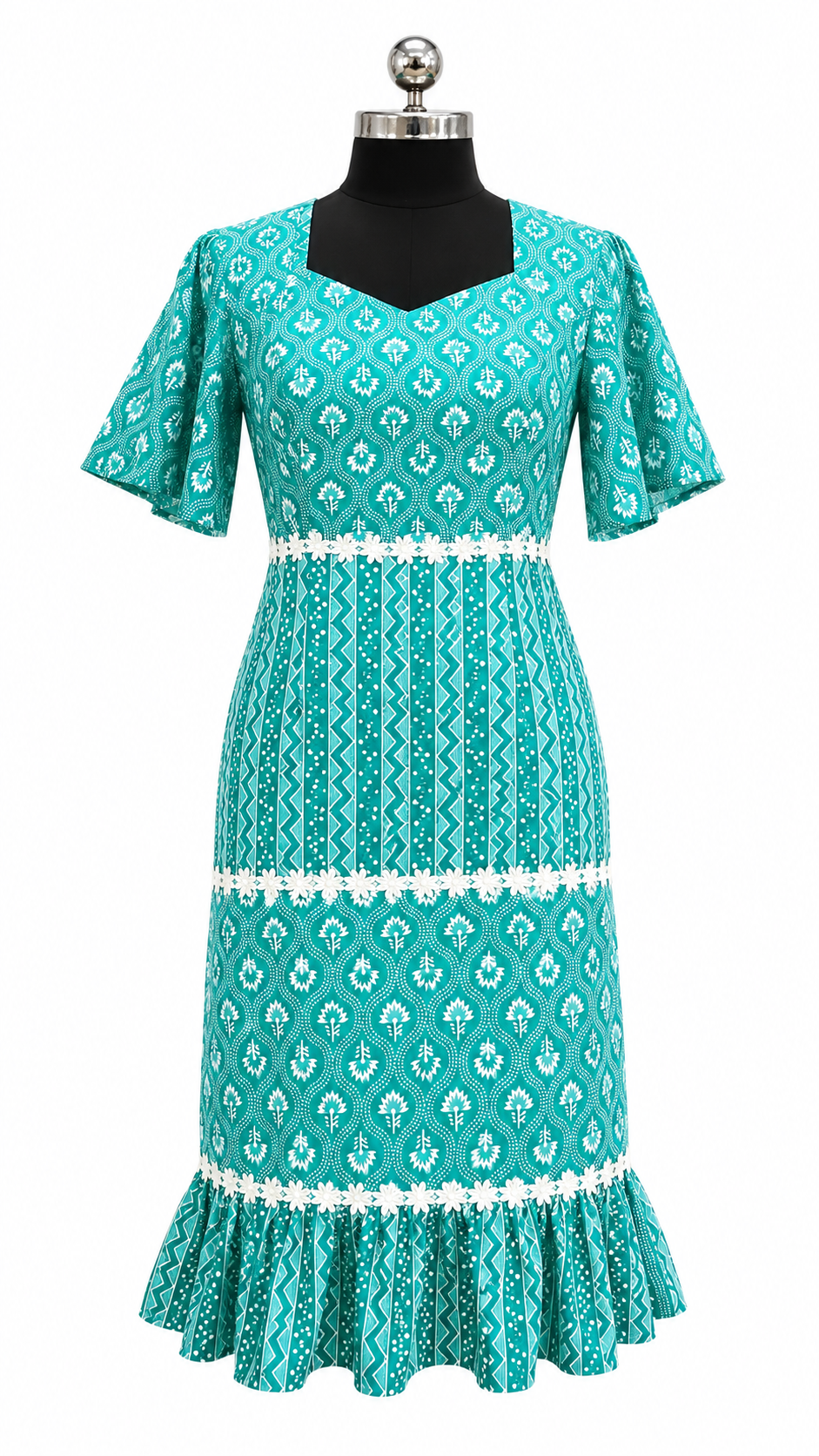Veloura Nursing Midi Dress | Lakhina Couture - Look 7