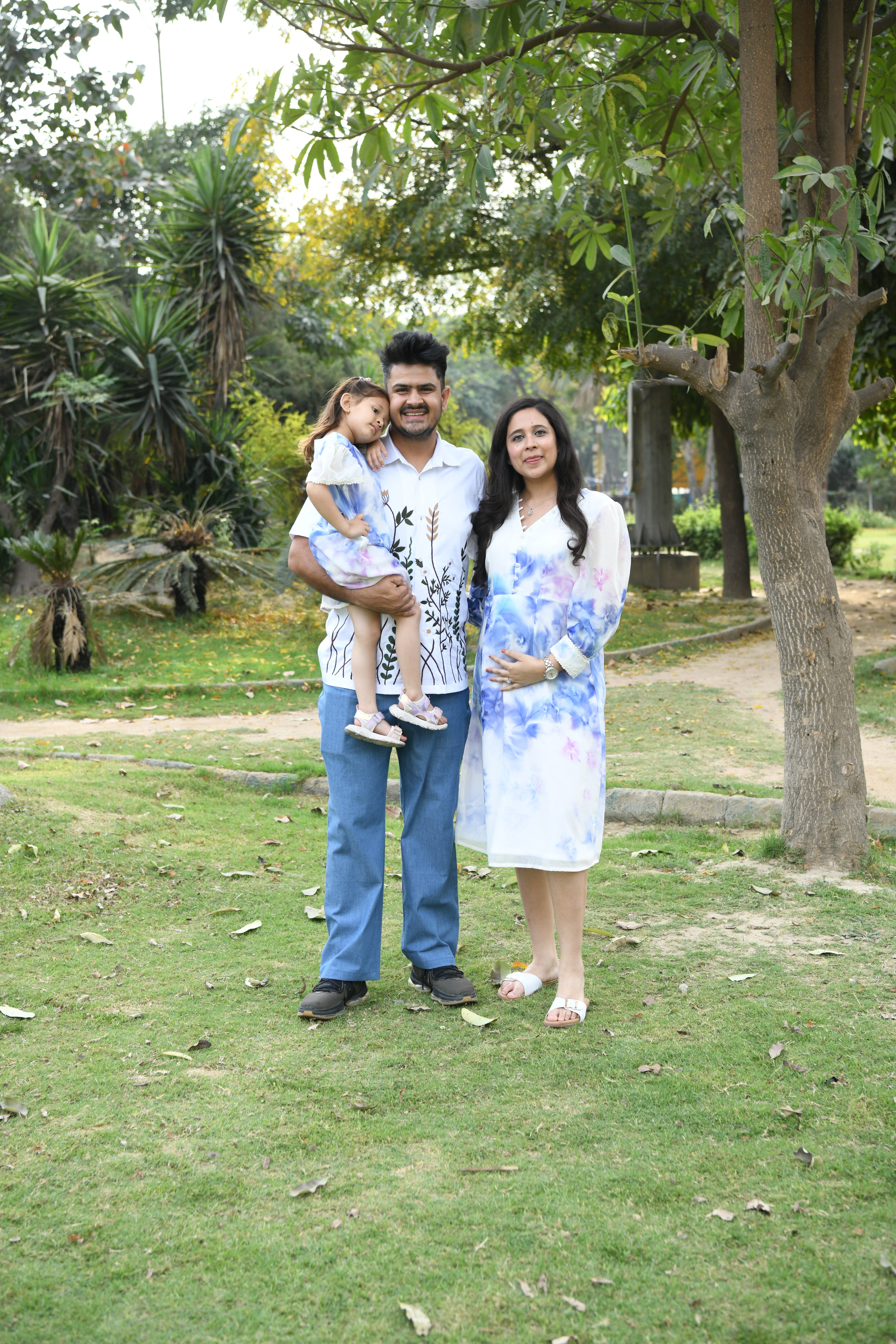 Men’s White Botanical Embroidered Shirt