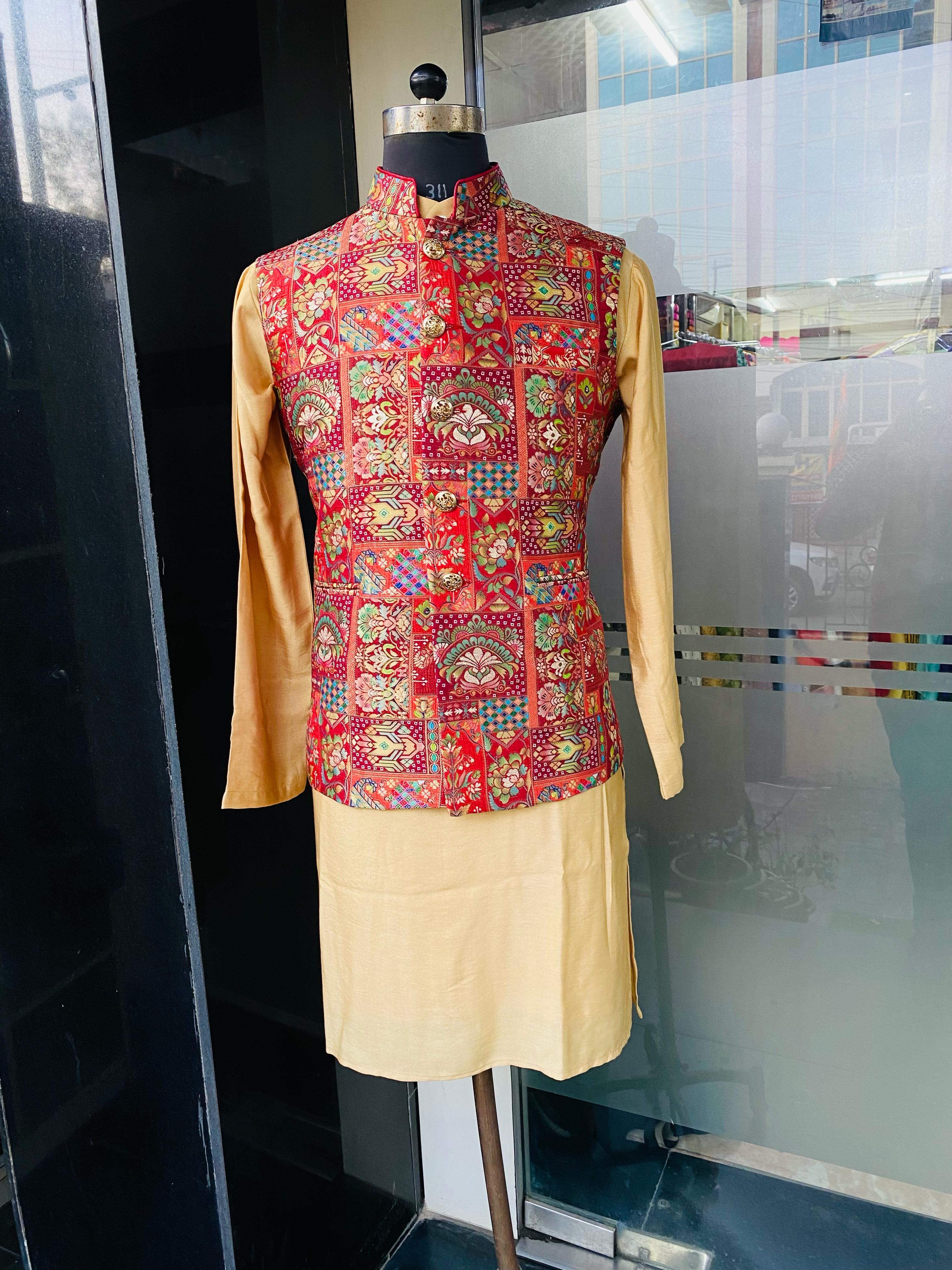 Menswear Royal marron waistcoat + Kurta Set