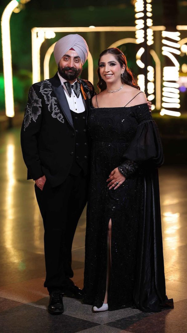 Black Scallop gown with Organza Sleeves