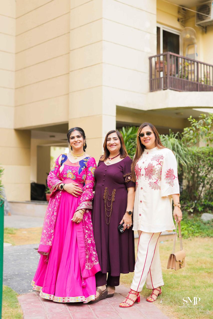 Pink Patakha Anarkali