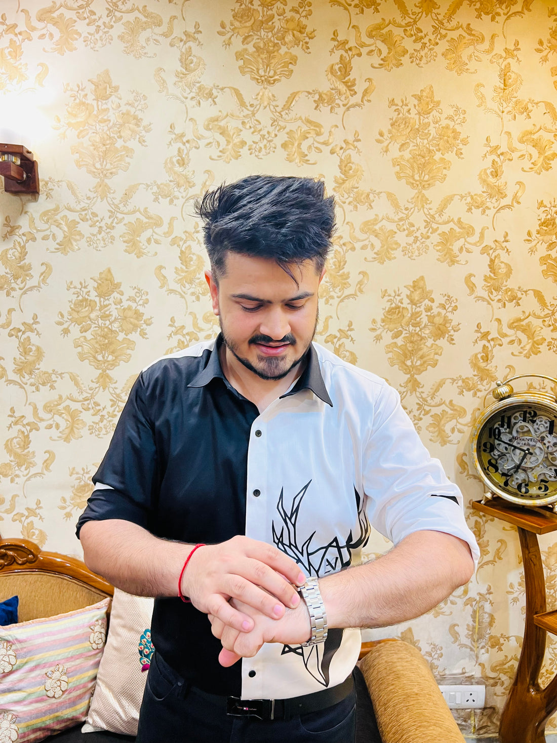 Black & White Deer Shrt