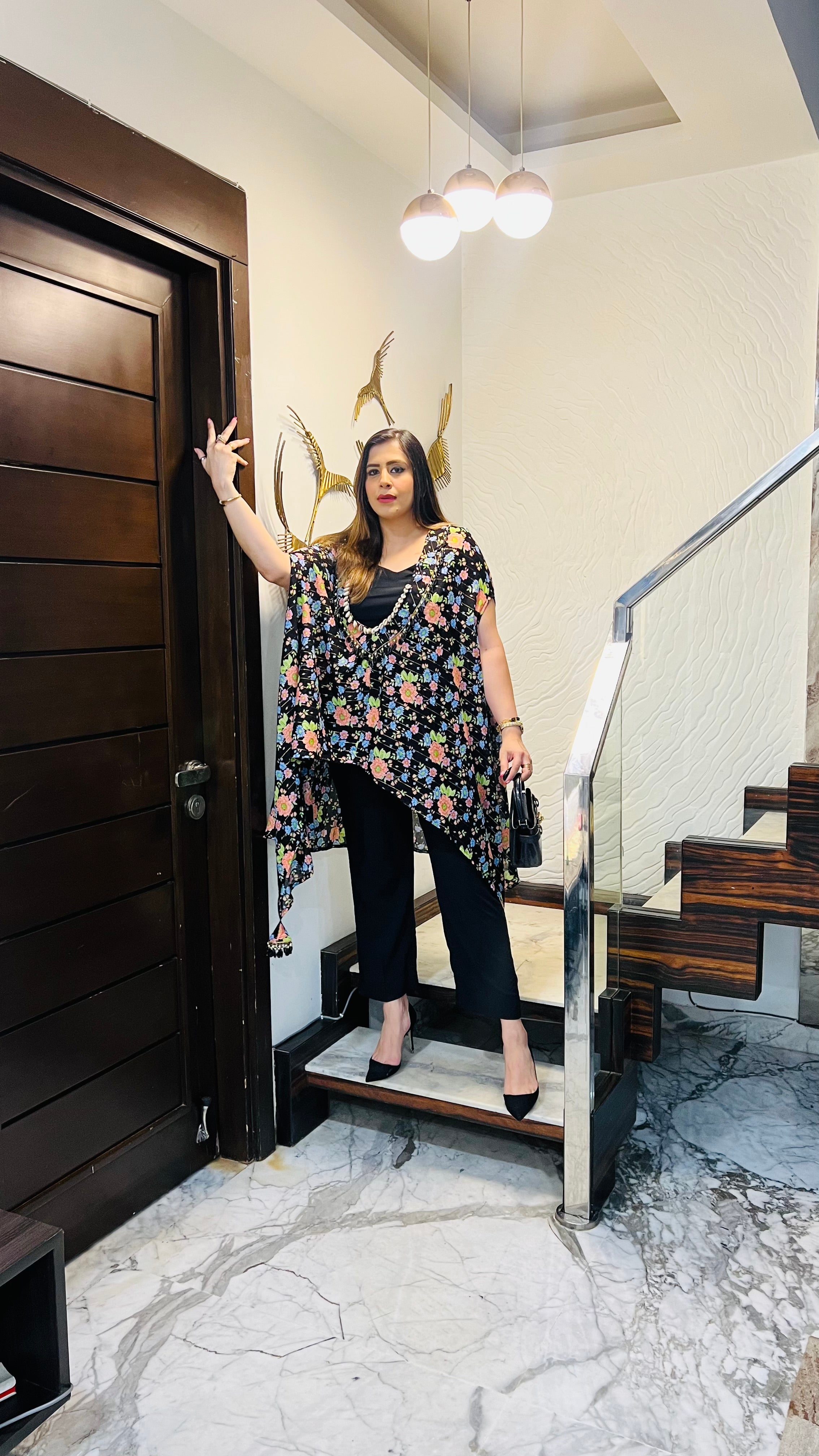 Vaishvi’s Rakhi Tri Set