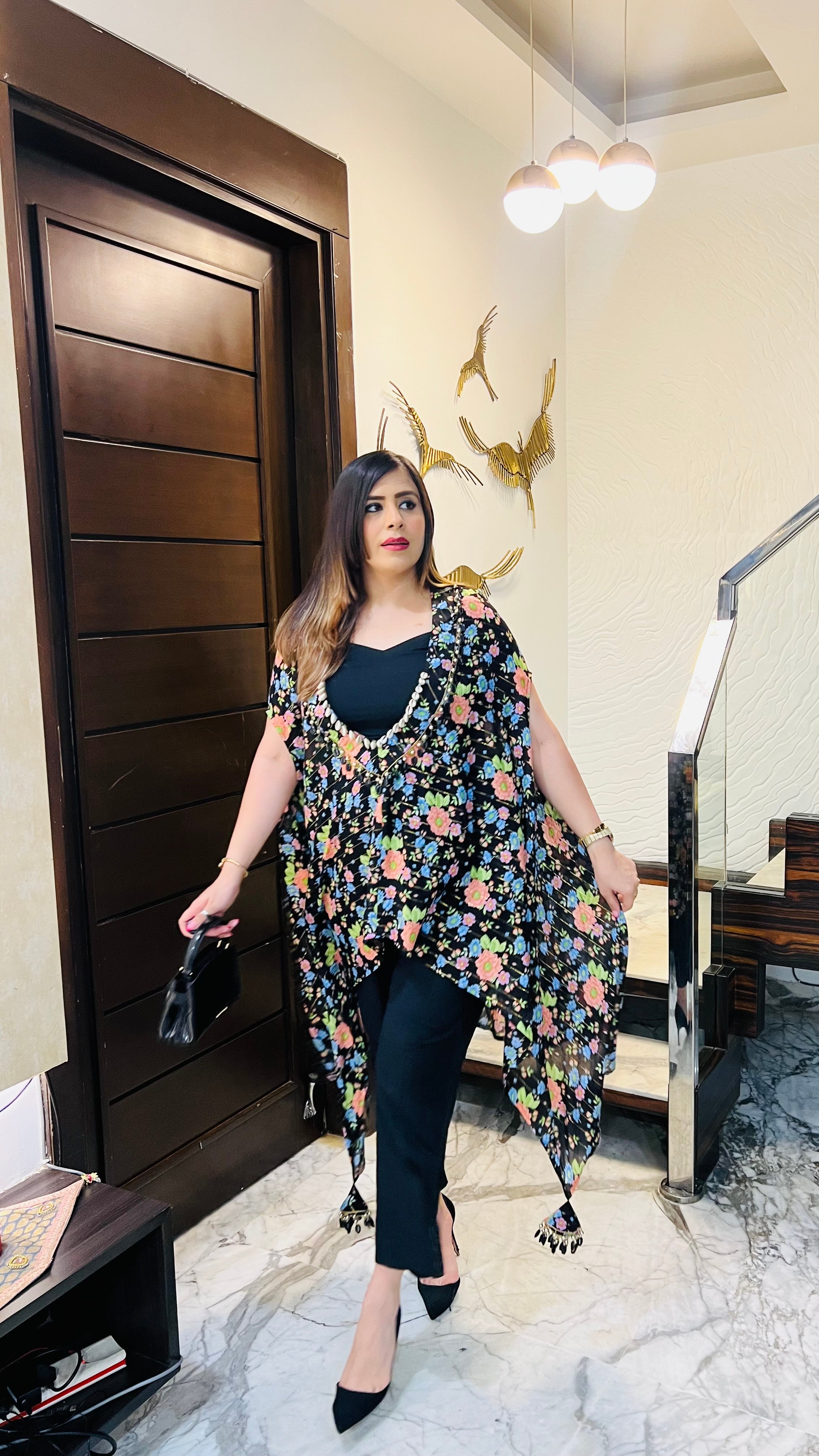 Vaishvi’s Rakhi Tri Set