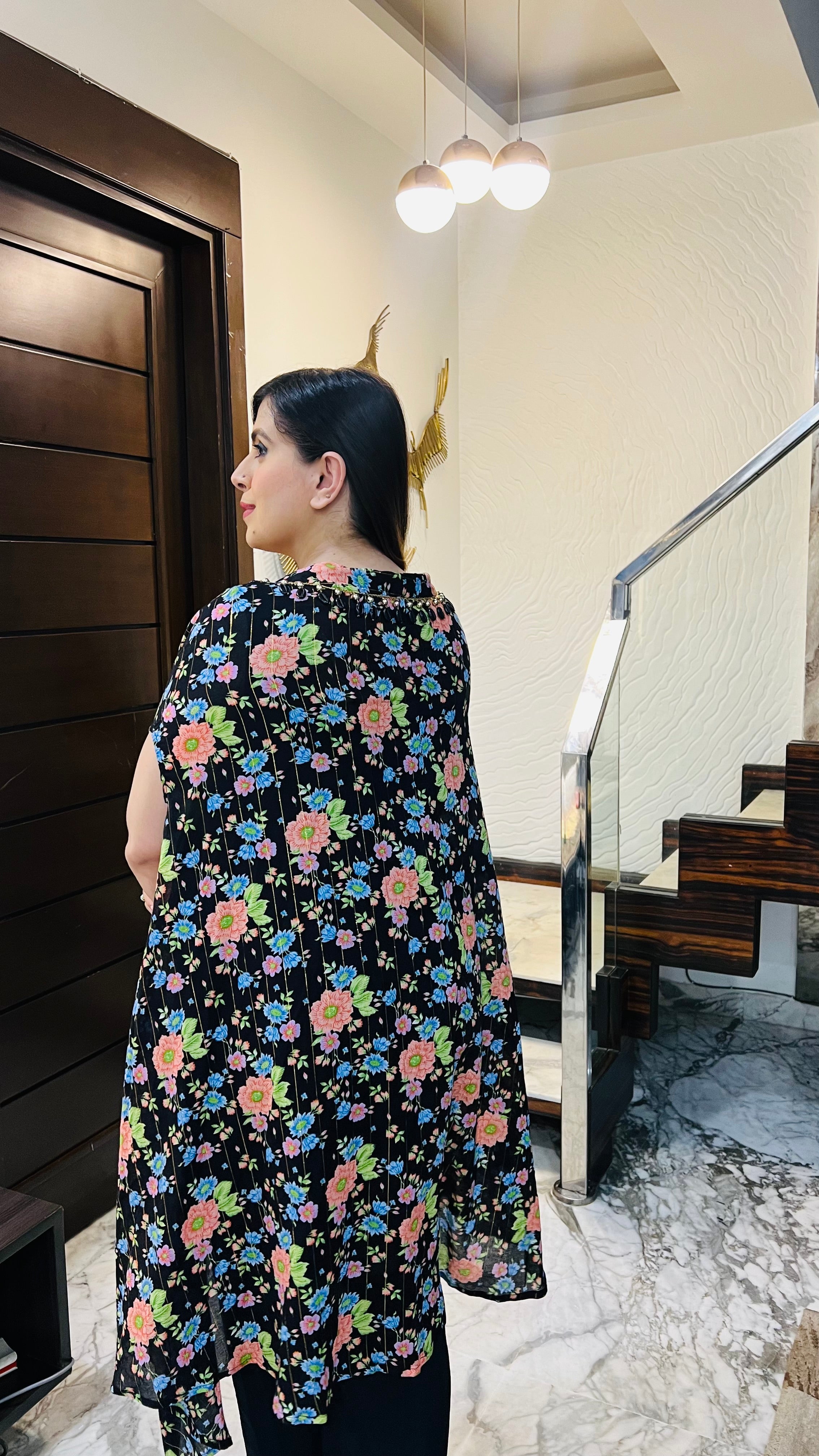 Vaishvi’s Rakhi Tri Set