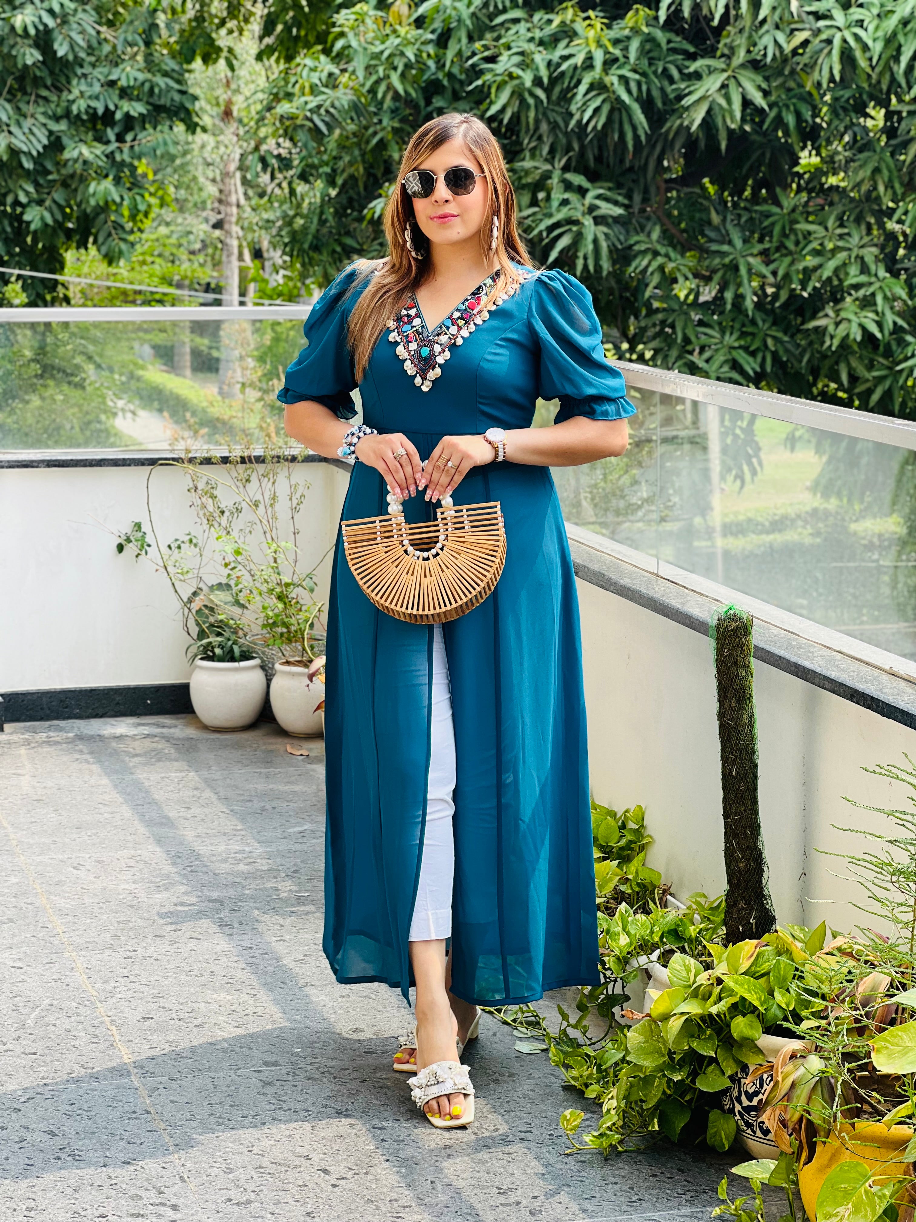 Peacock Shell Slit Top