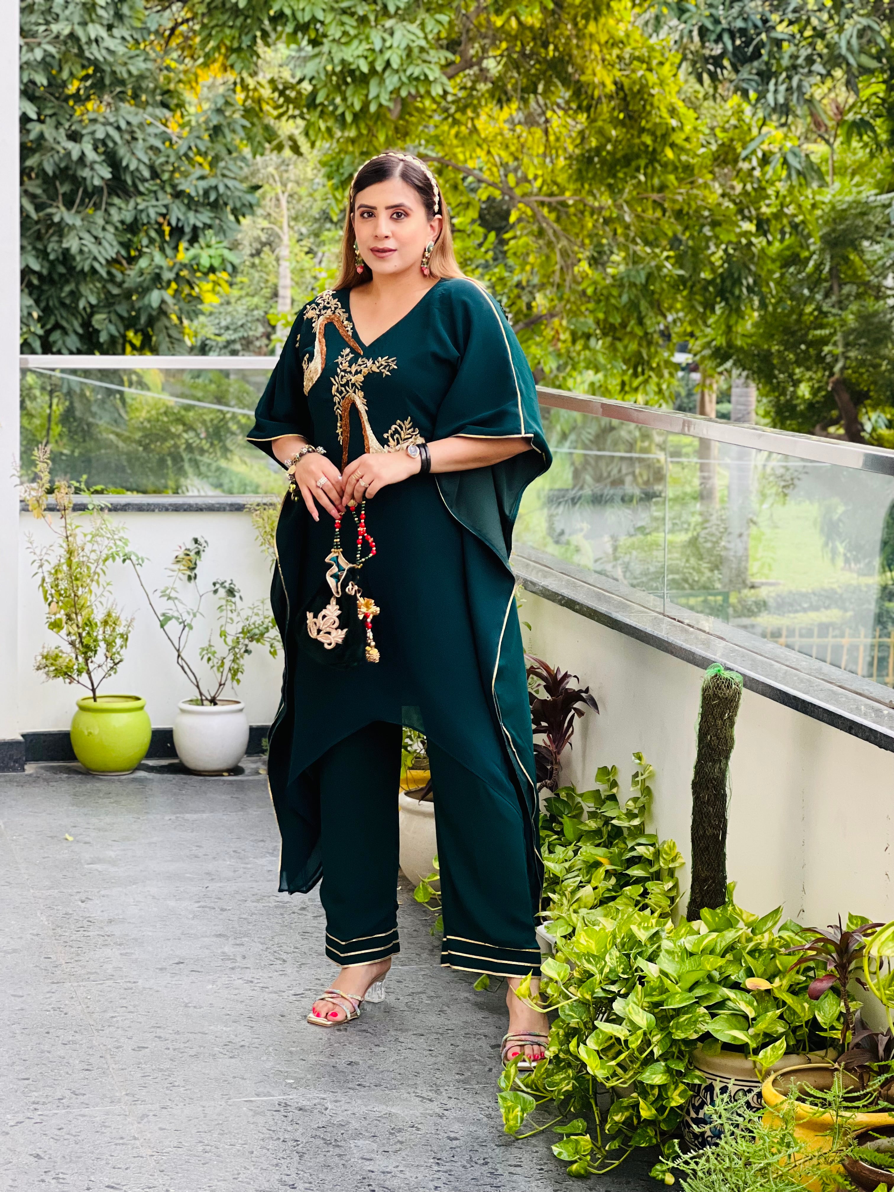 Peacock Heels Kaftan Suit