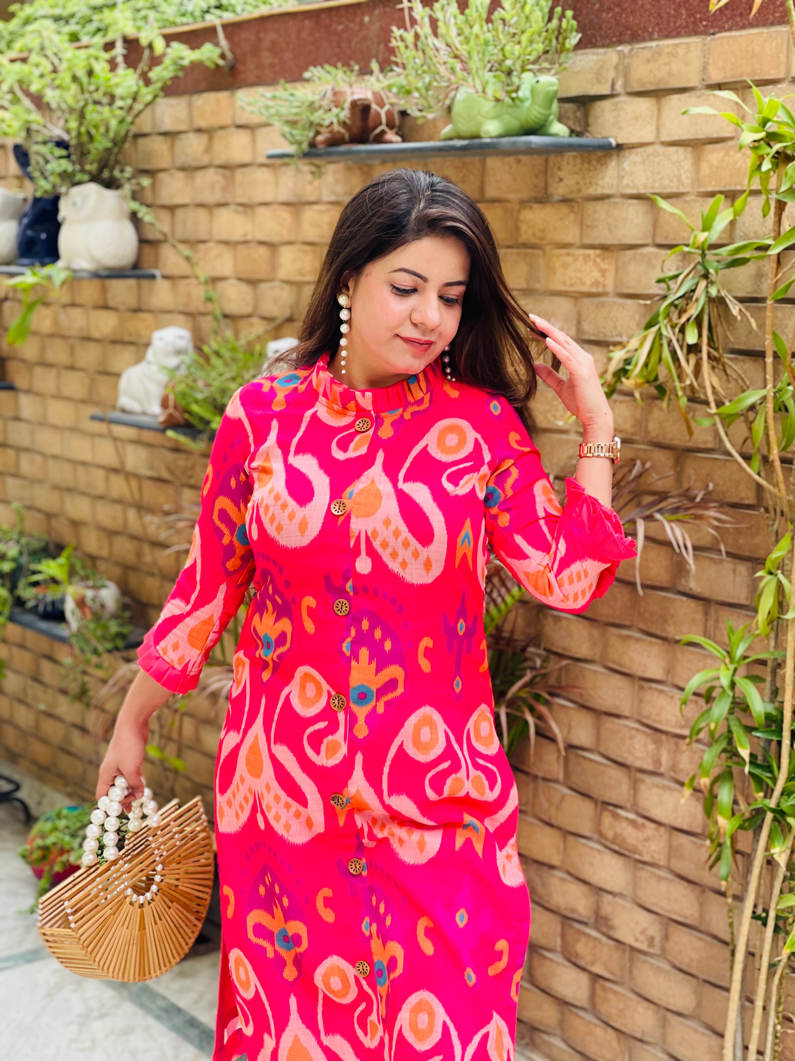 Linen on Pink Rakhi kurti