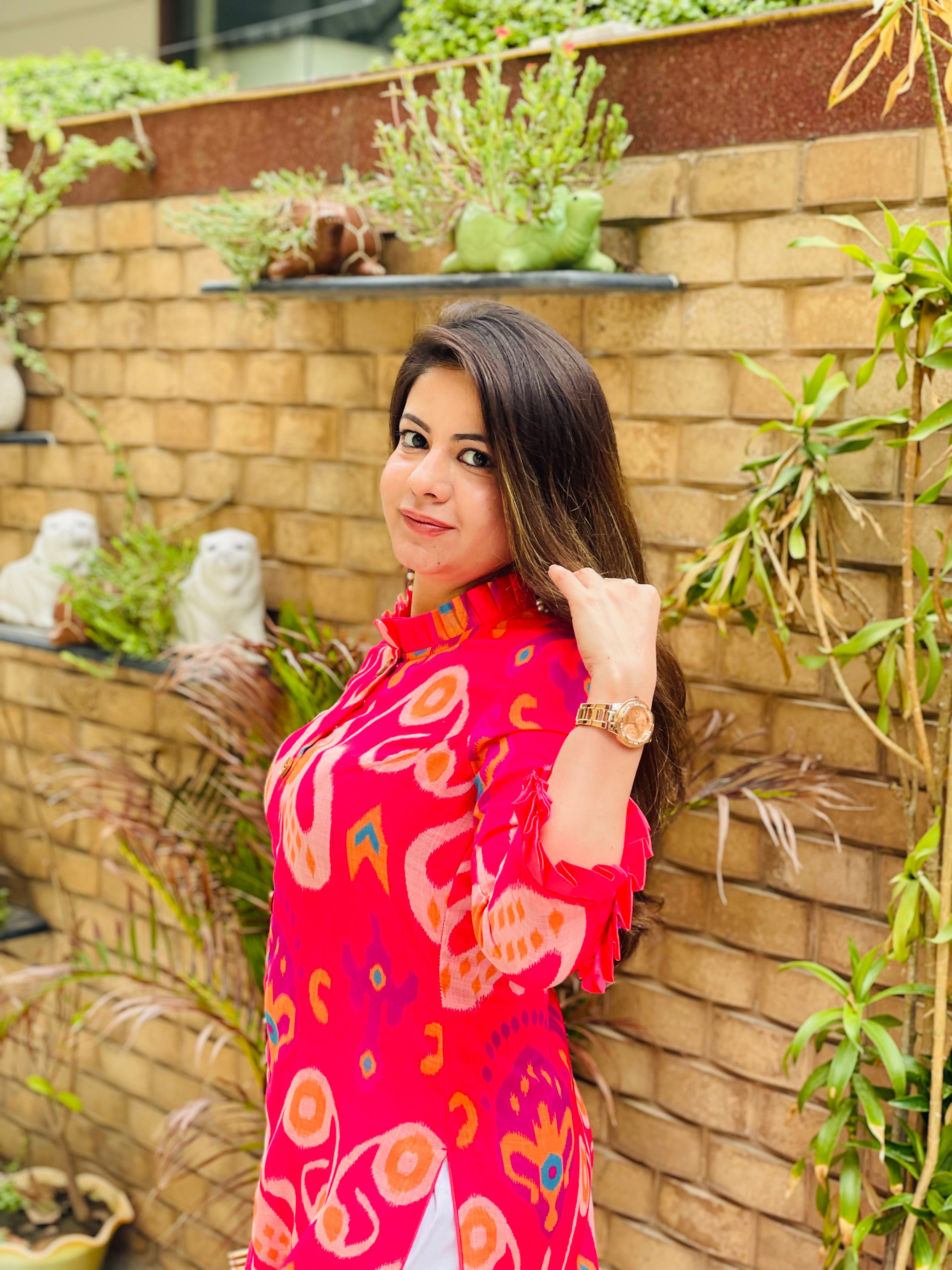 Linen on Pink Rakhi kurti