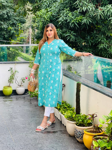 Turqouise Leheriya Cotton Kurti