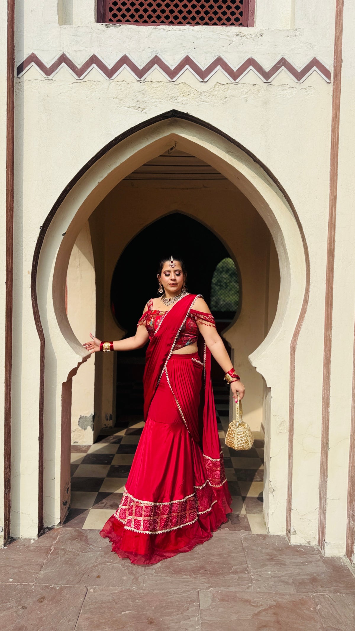 Date The Karva Fish Cut Saree