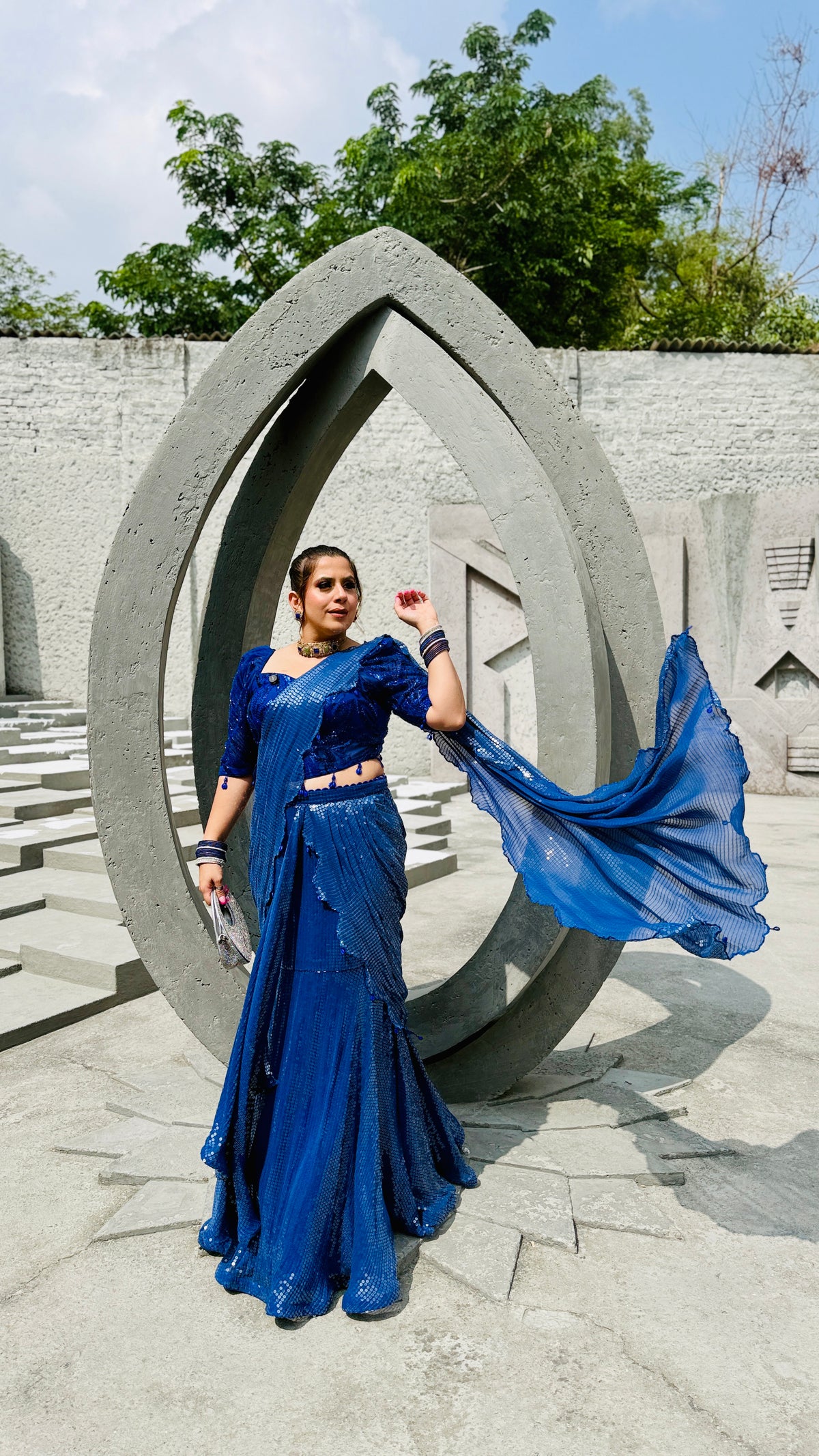 Dulhe Ki Bhabhi Fish Cut Saree