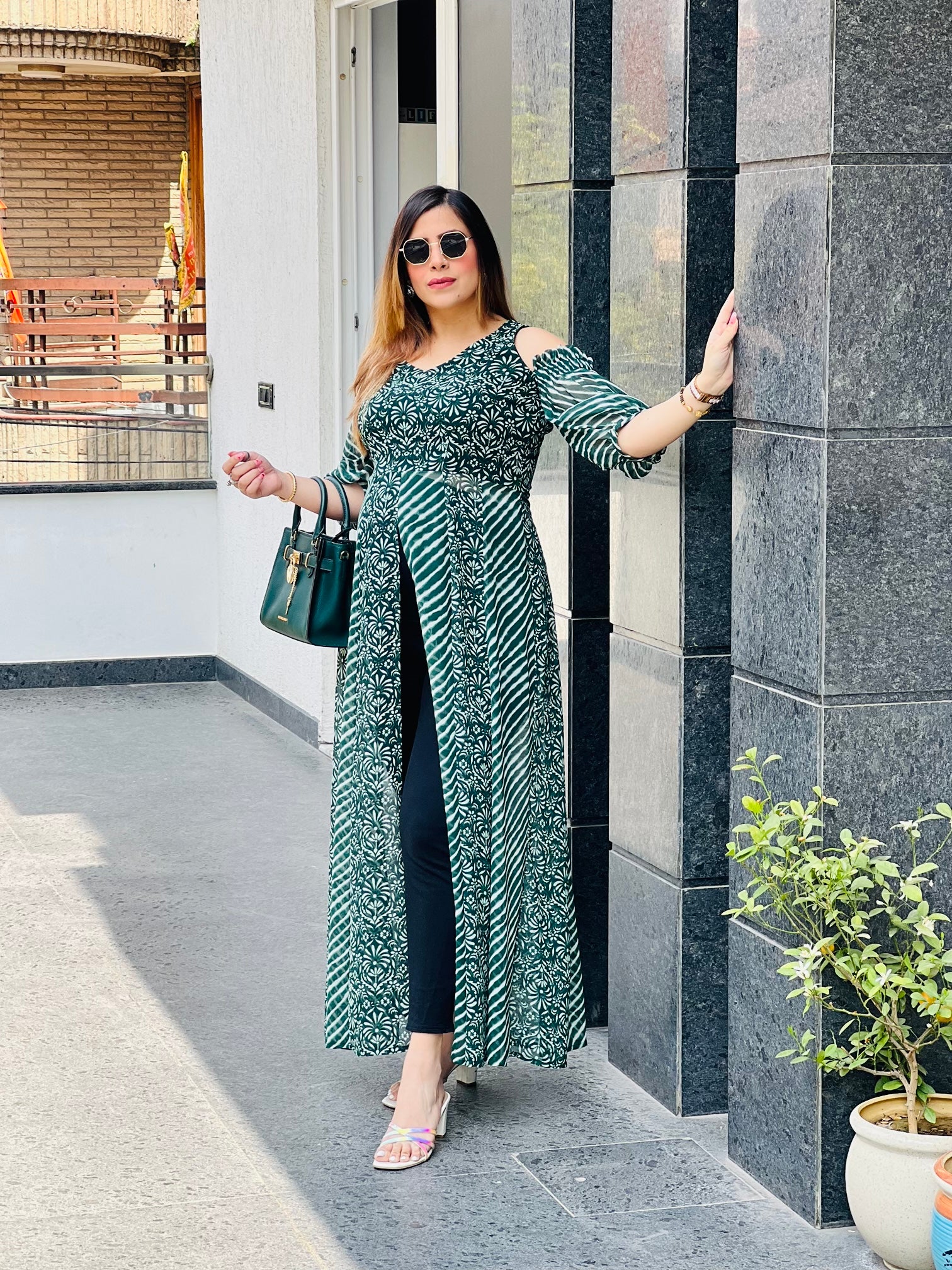 Green Play Leheriya Slit Top