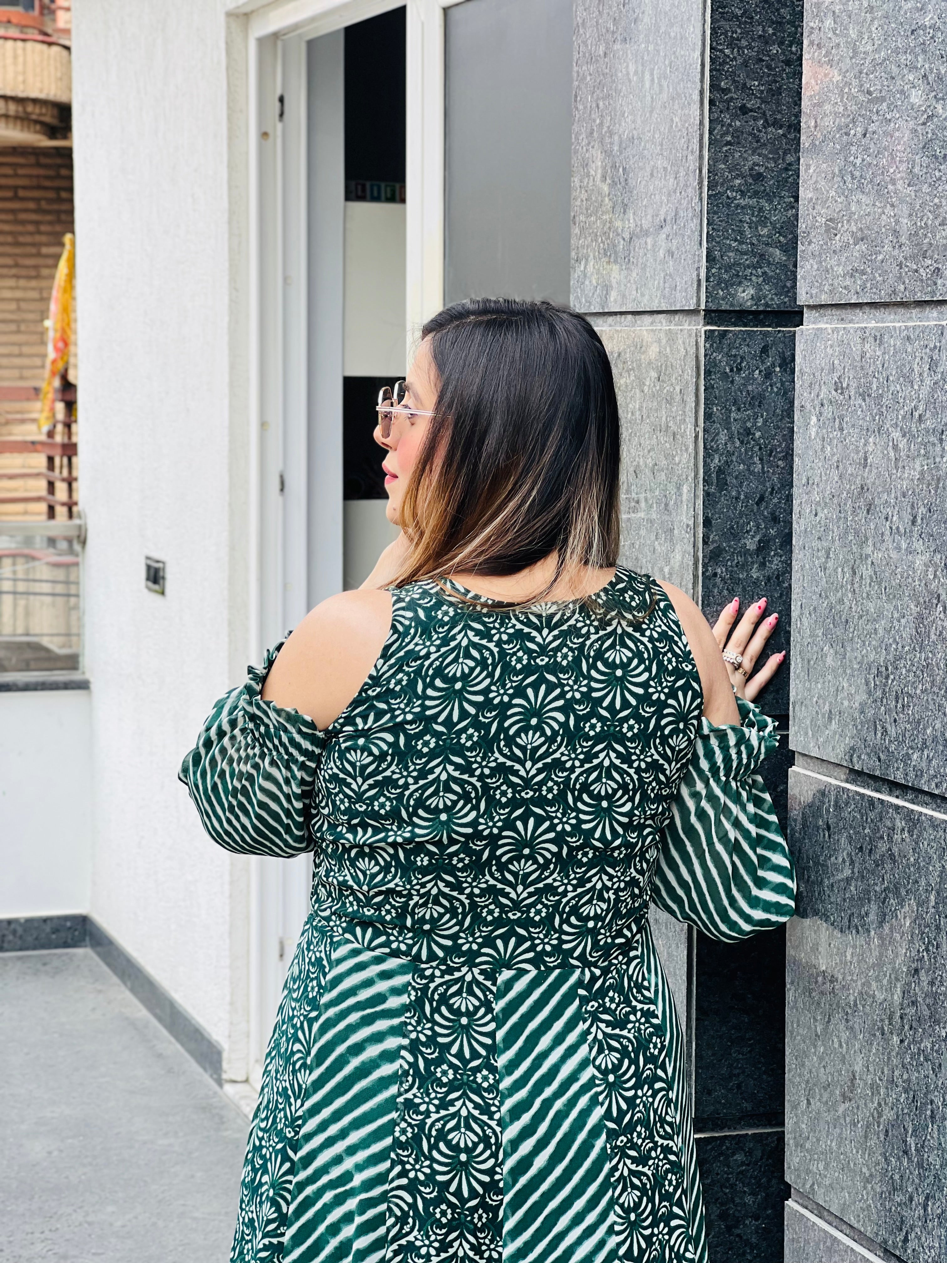 Green Play Leheriya Slit Top