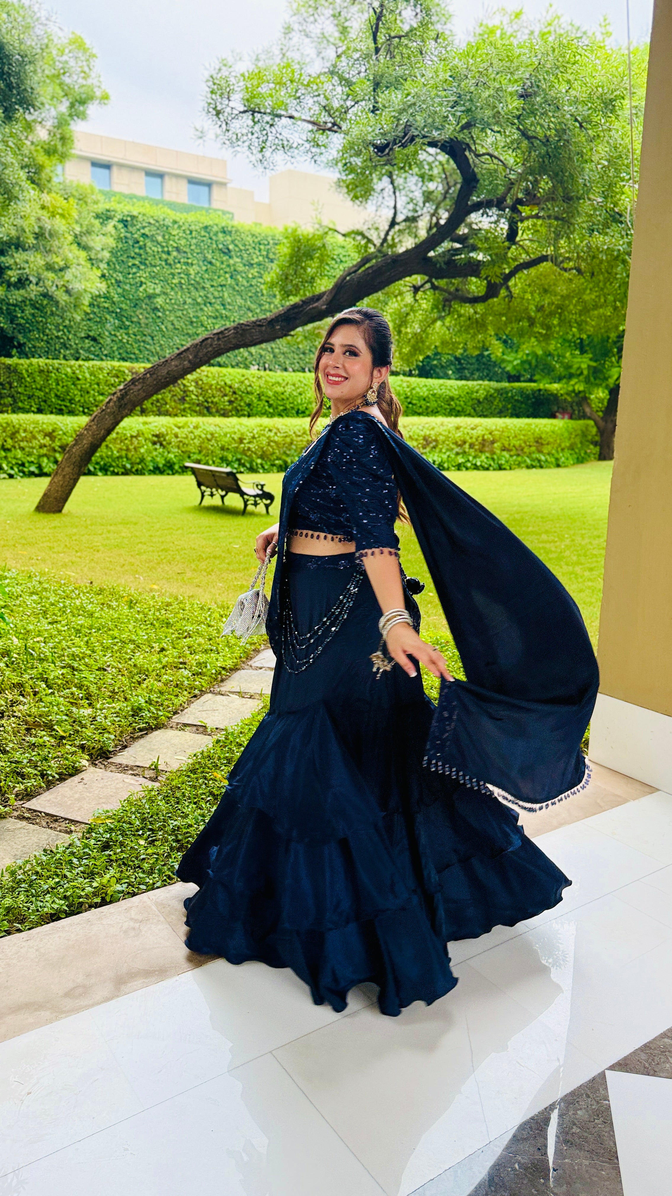 Navy Blue Fish Cut Saree