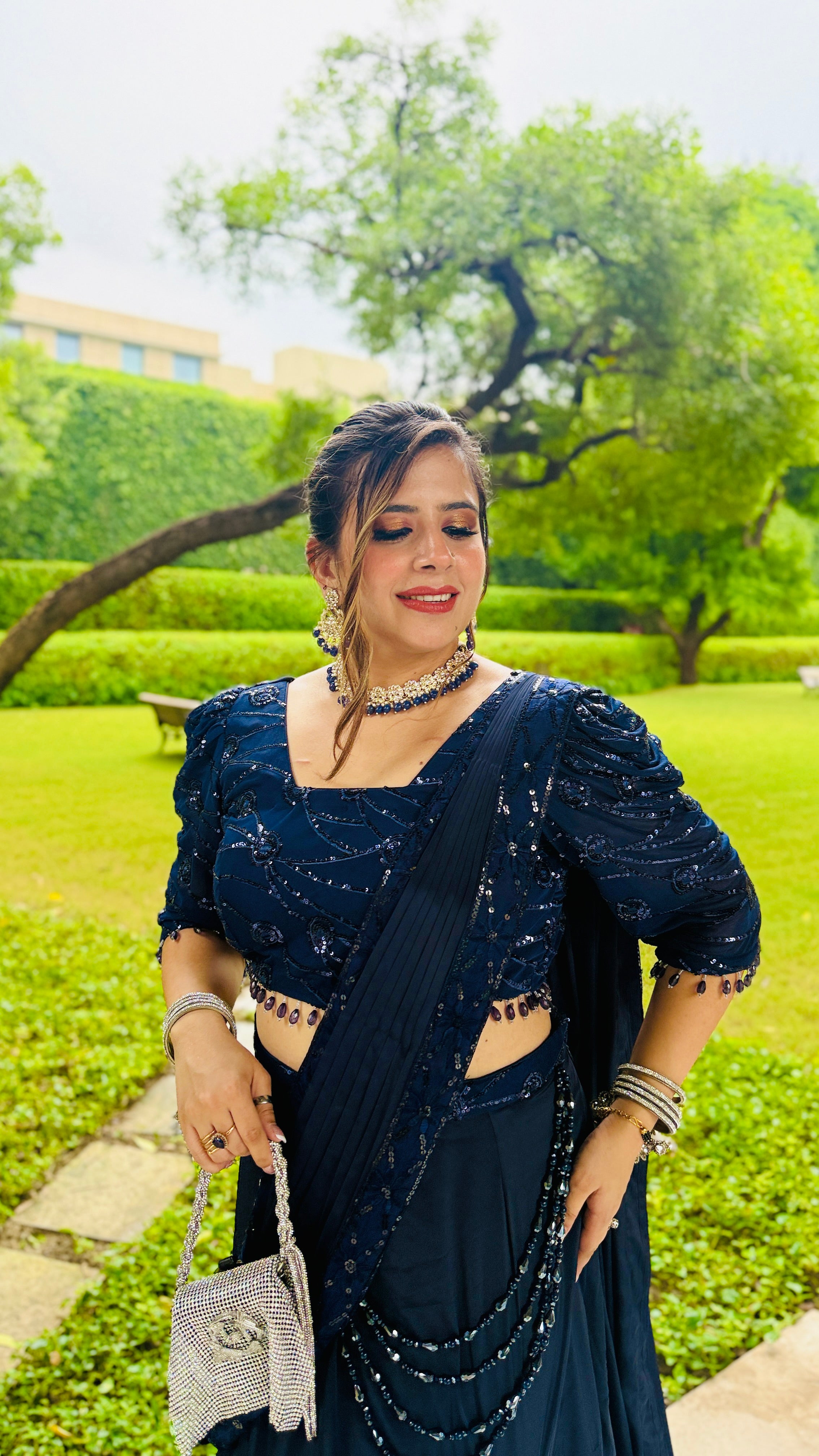 Navy Blue Fish Cut Saree