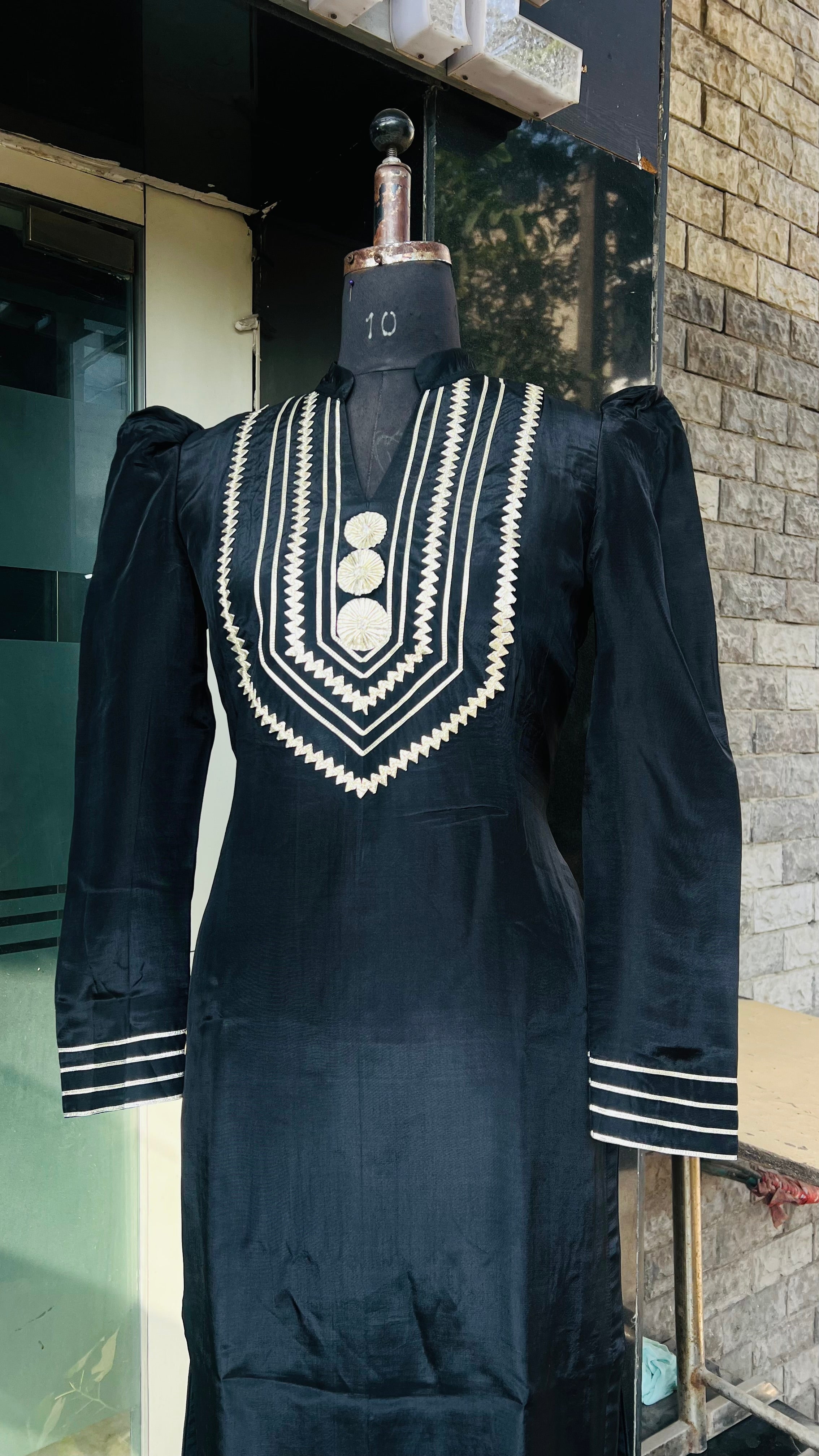 Black Gota Patti Kurti