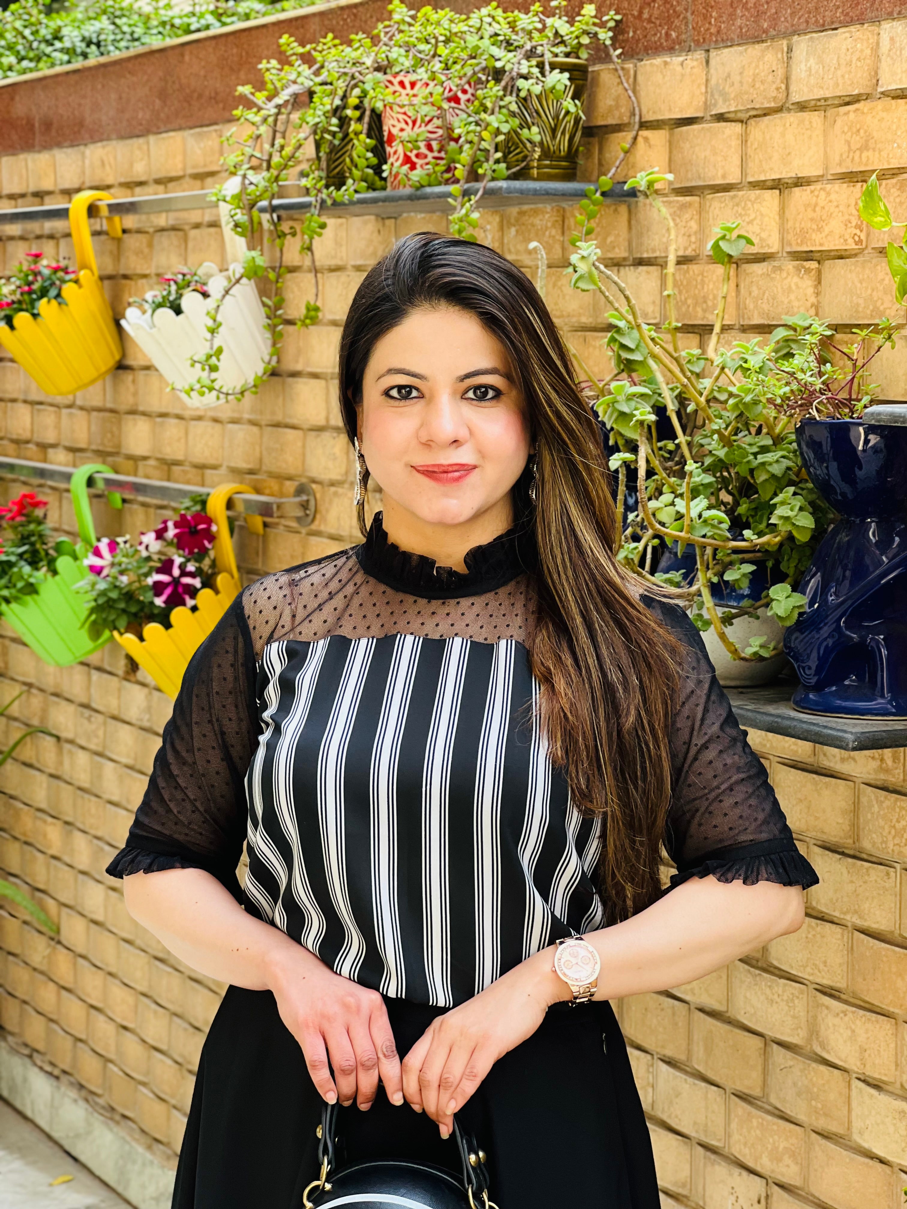 Black Summer Stripes Love Top