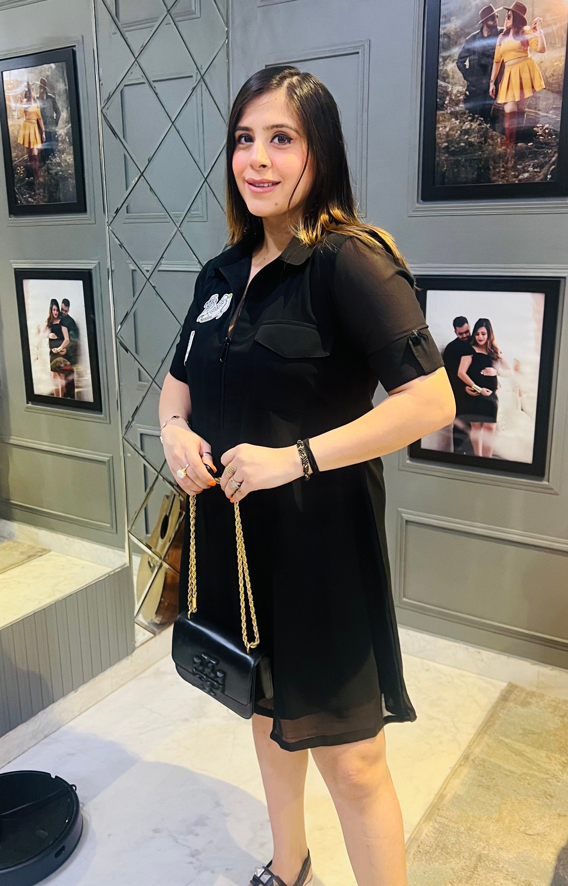 Black Sneaker Head Dress