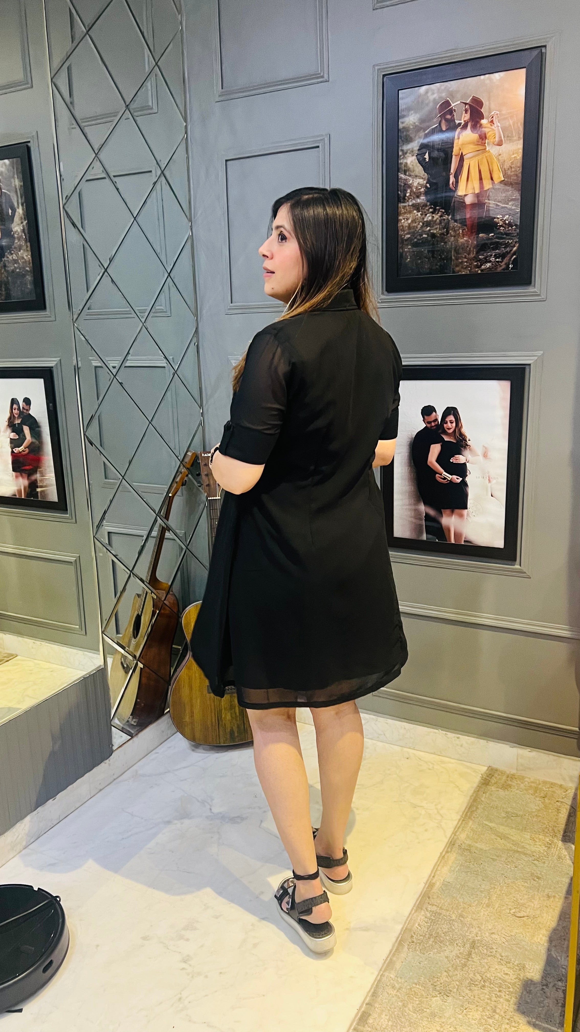 Black Sneaker Head Dress