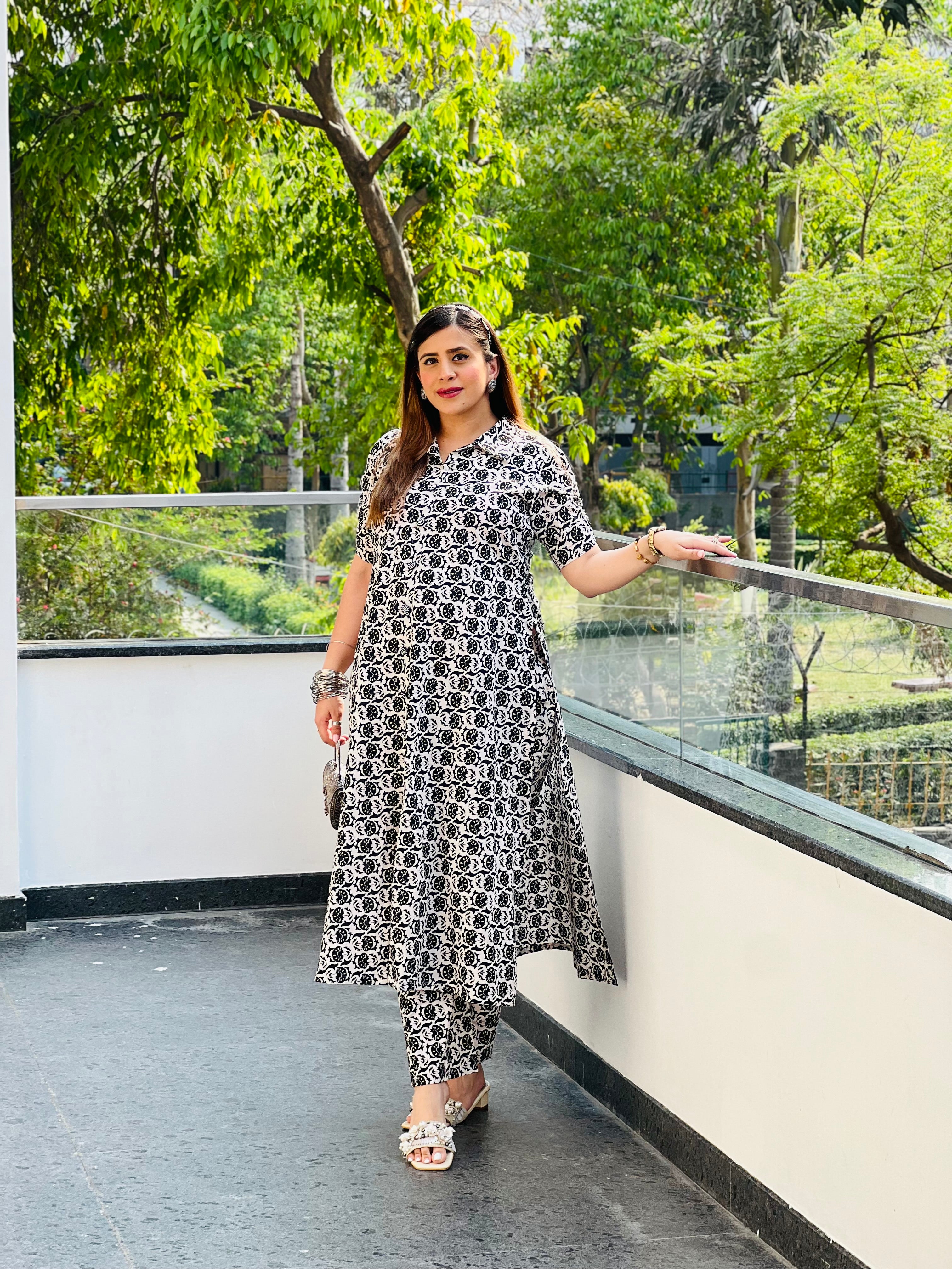 Monochrome Magic Suit