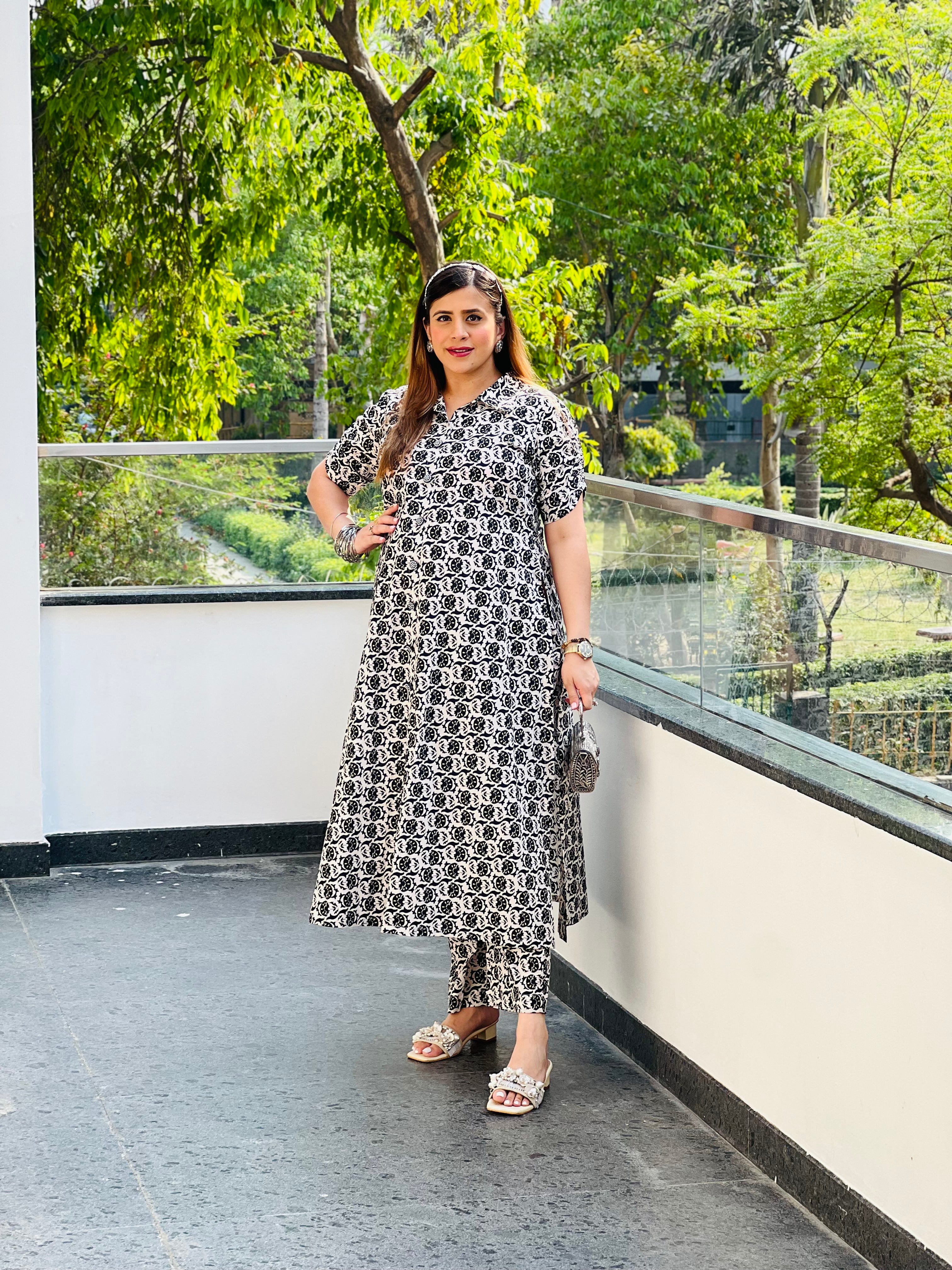 Monochrome Magic Suit