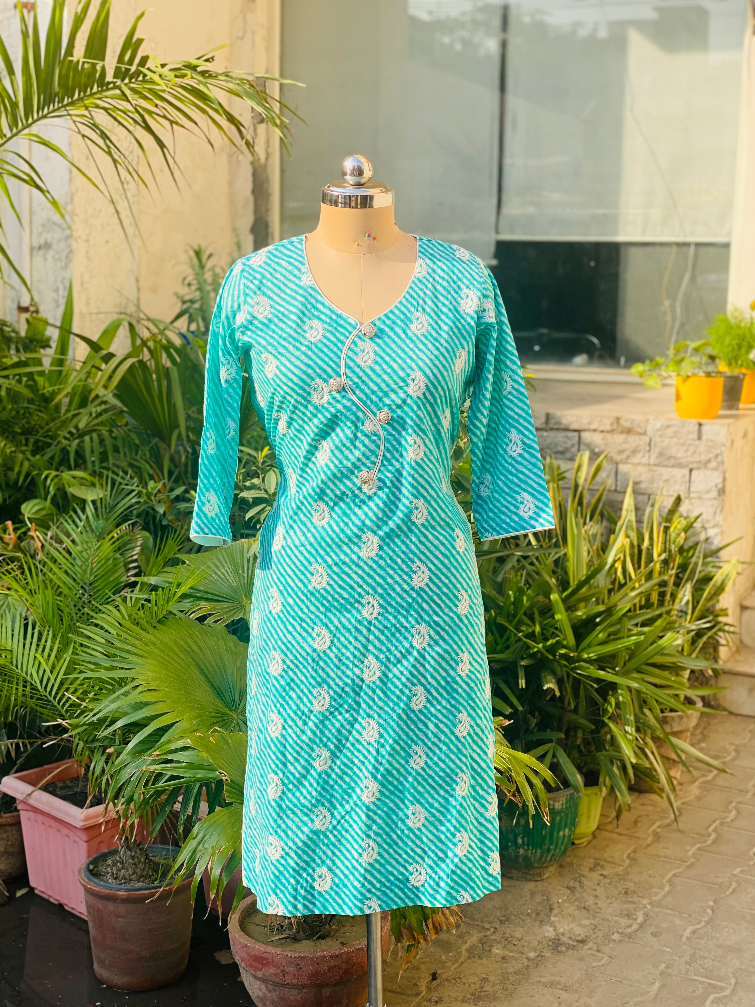 Mint Leheriya Kurti