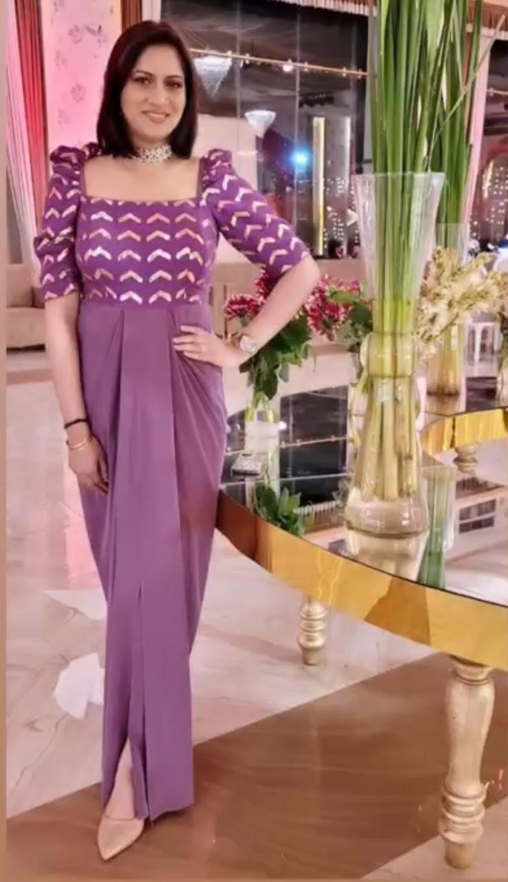 Mauve Sequin Drape