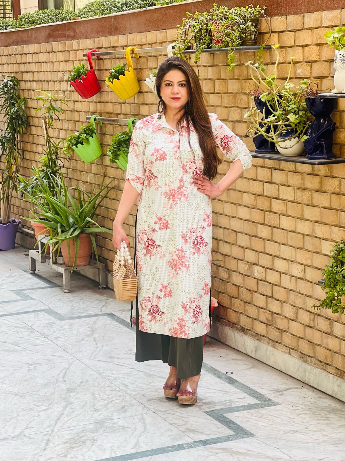 White Rose Summer Suit