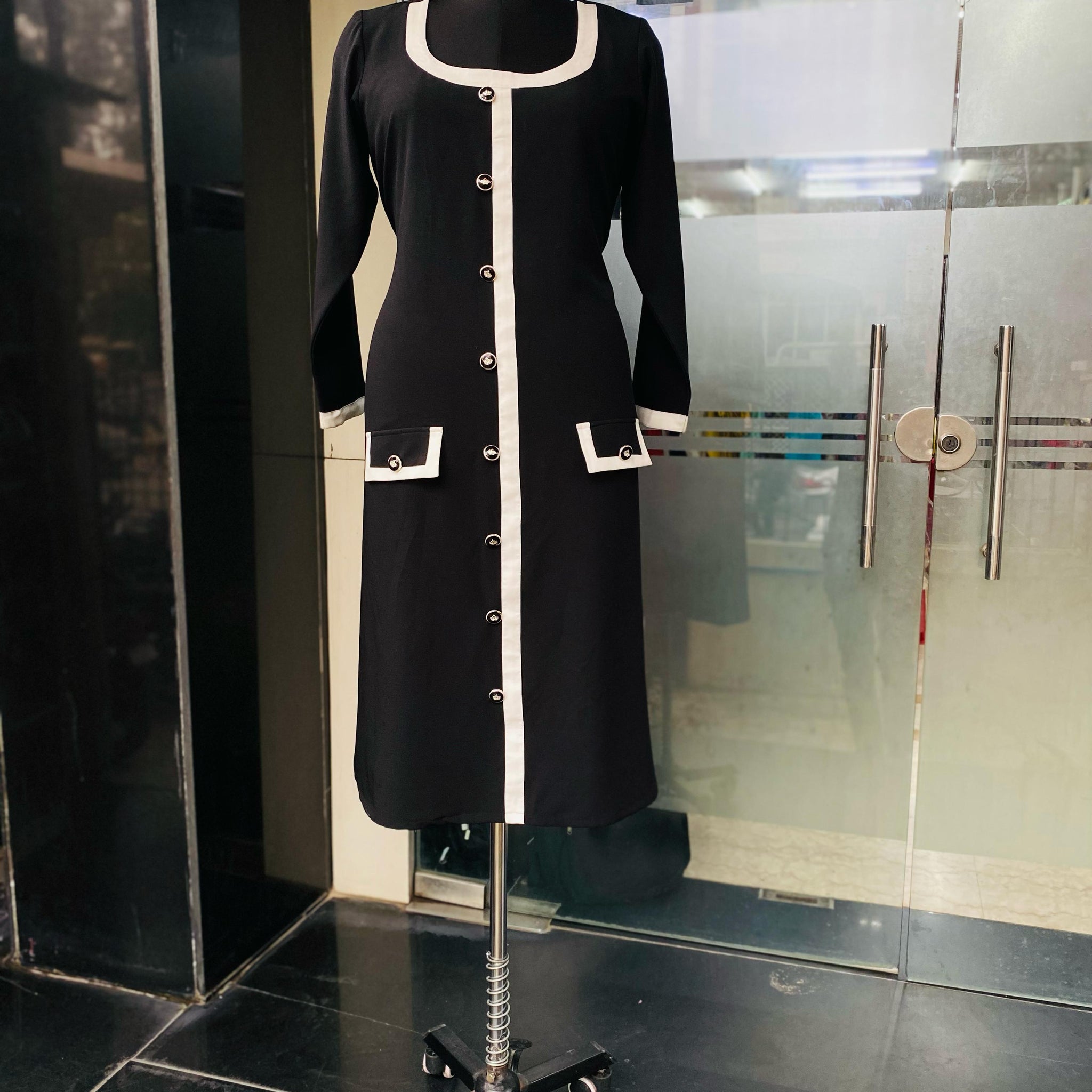 Black Monochome Midi