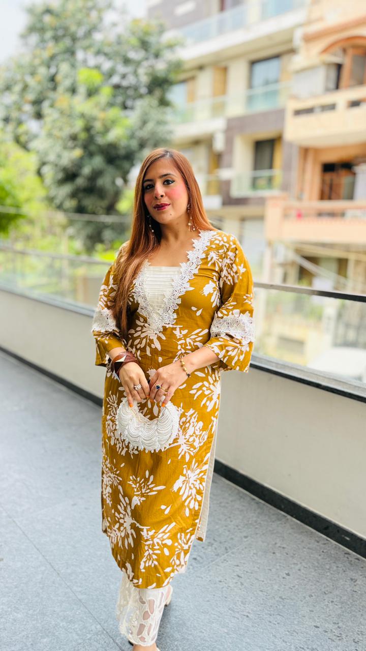 Hania Cotton Suit | Lakhina Couture - Look 2