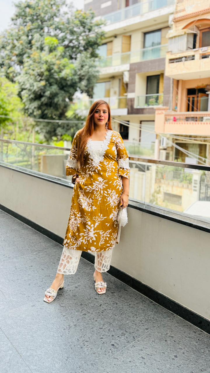Hania Cotton Suit | Lakhina Couture - Look 10