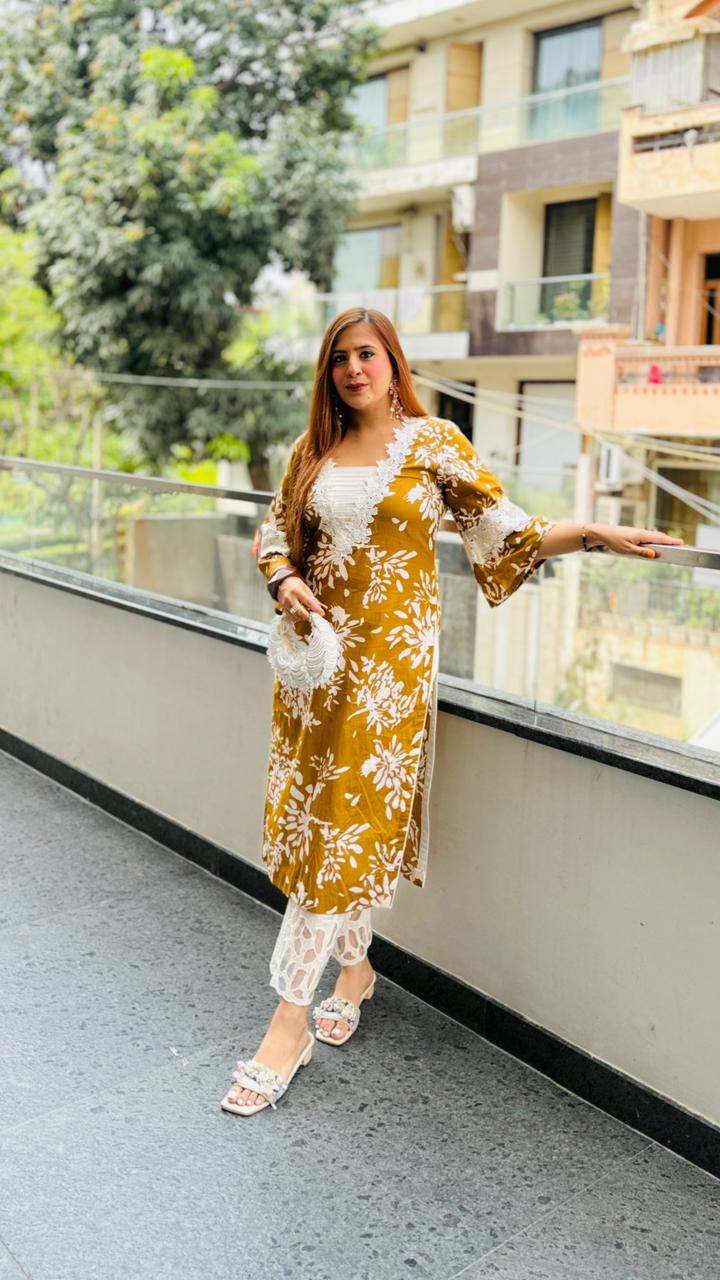Hania Cotton Suit | Lakhina Couture - Look 9