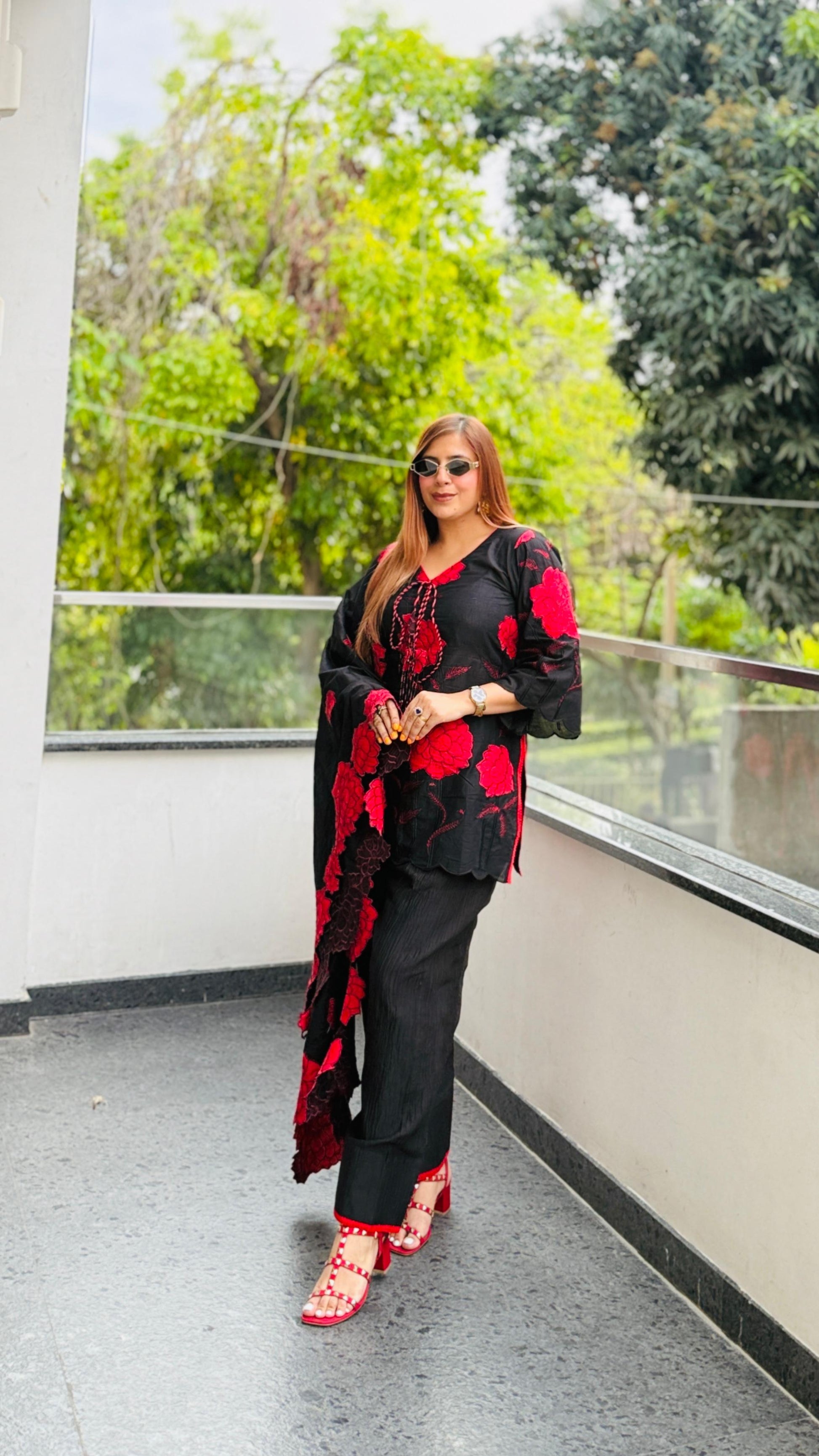 Devil’s Rose Farshi Suit | Lakhina Couture - Look 9