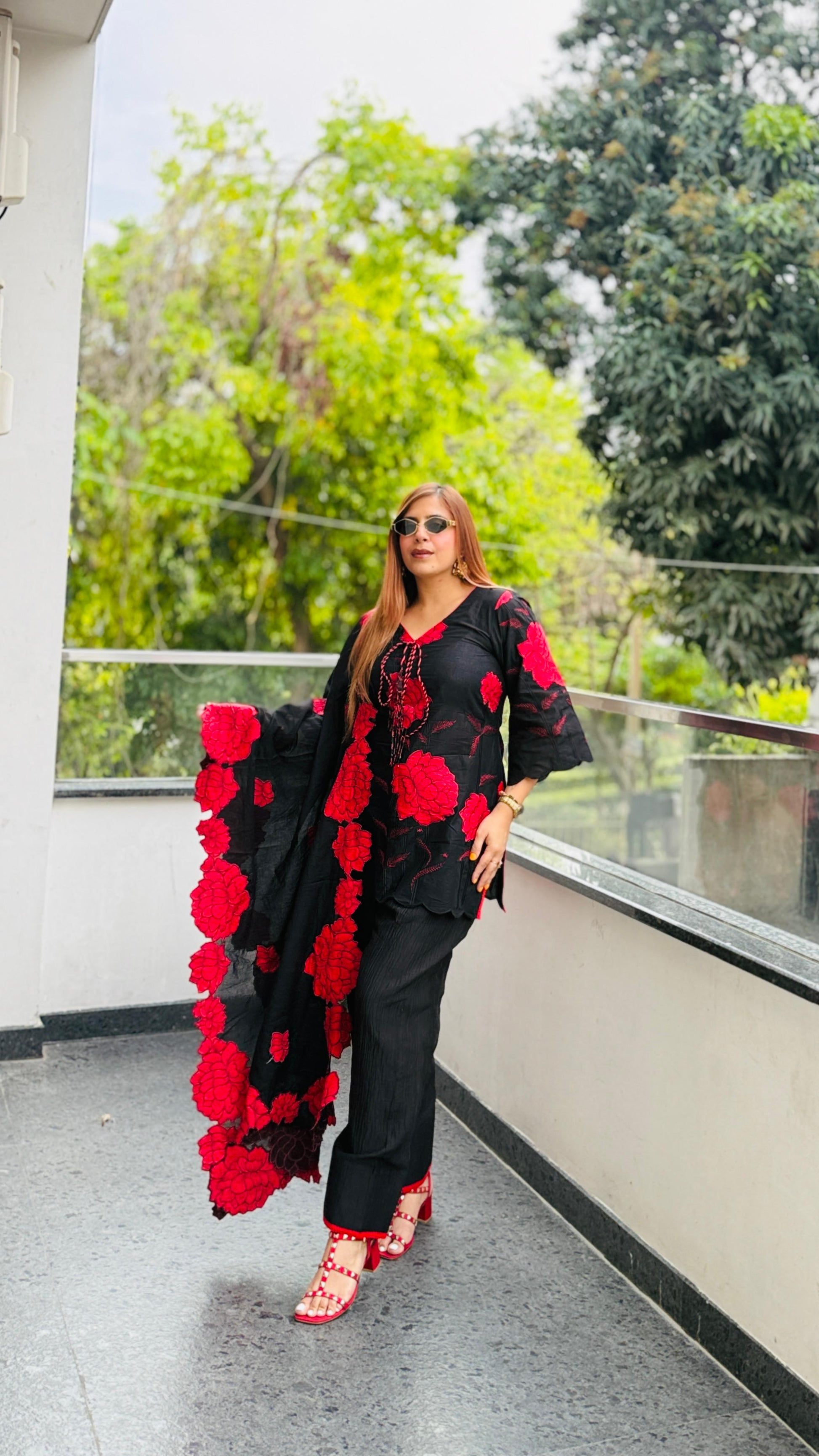 Devil’s Rose Farshi Suit | Lakhina Couture - Look 8