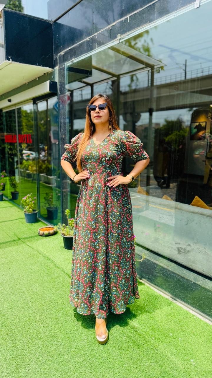 Green floral slit top