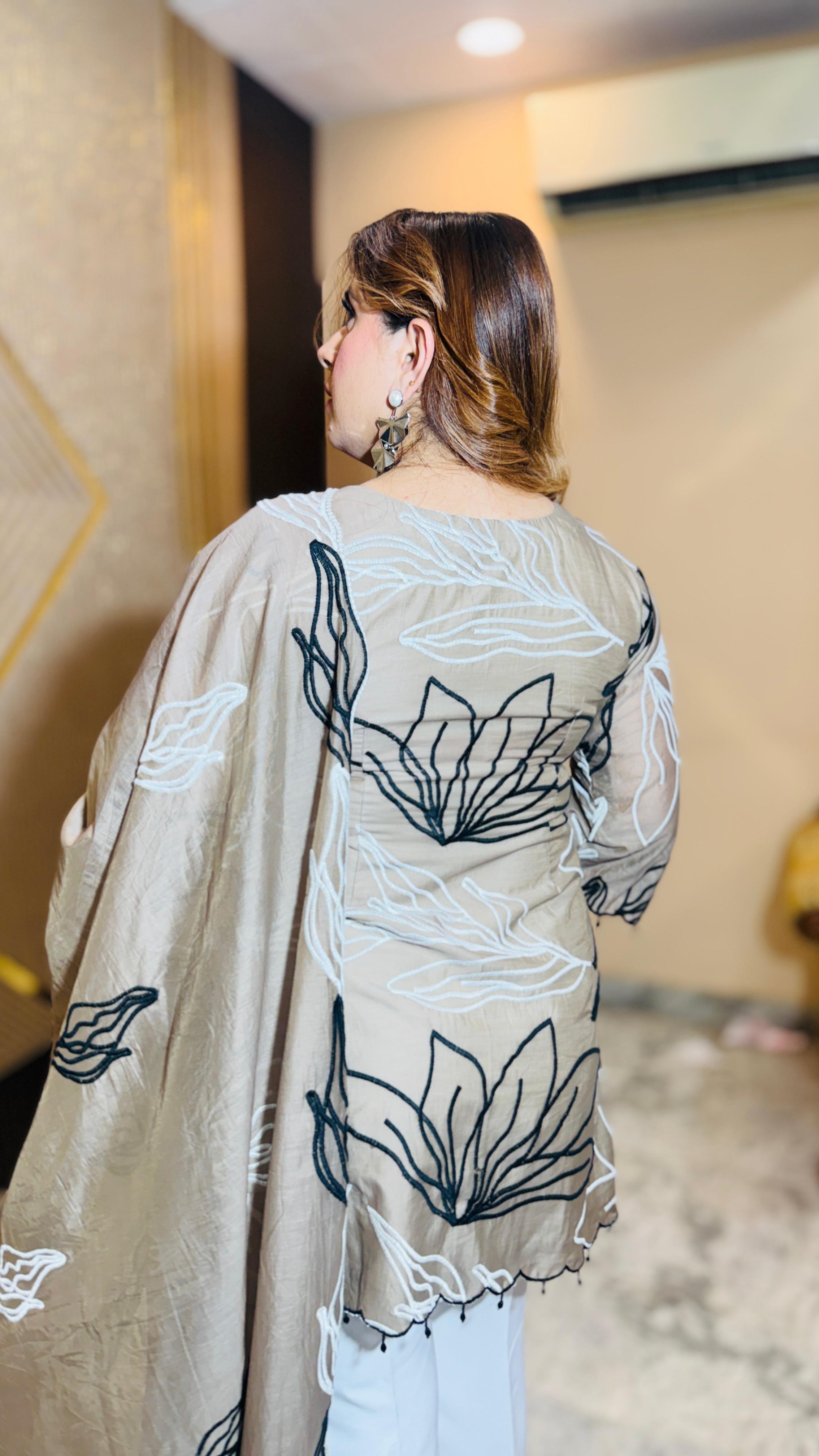 Hania Grey Suit