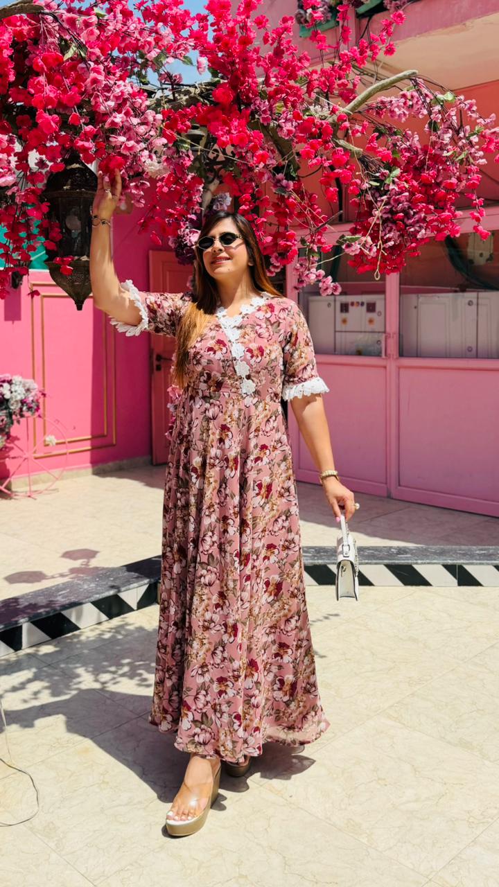 Champagne Village Maxi
