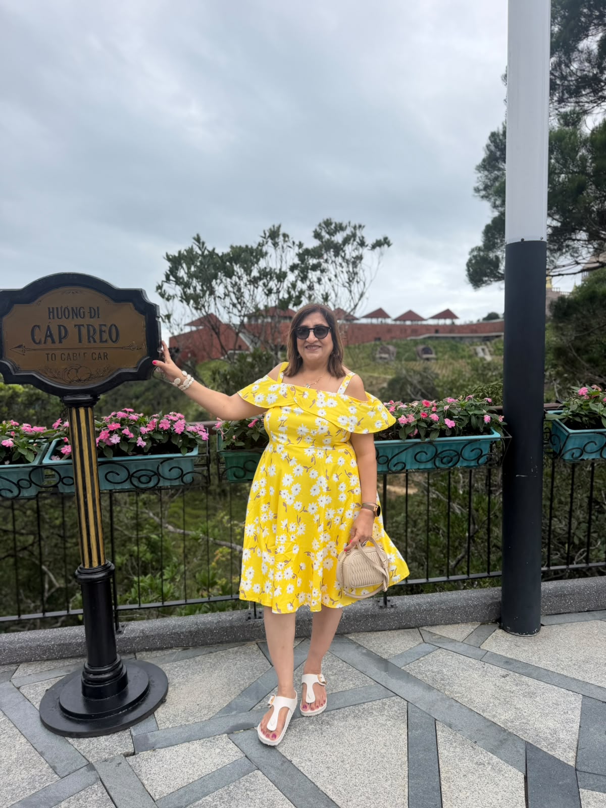 Yellow Daisy Off-Shoulder Dress