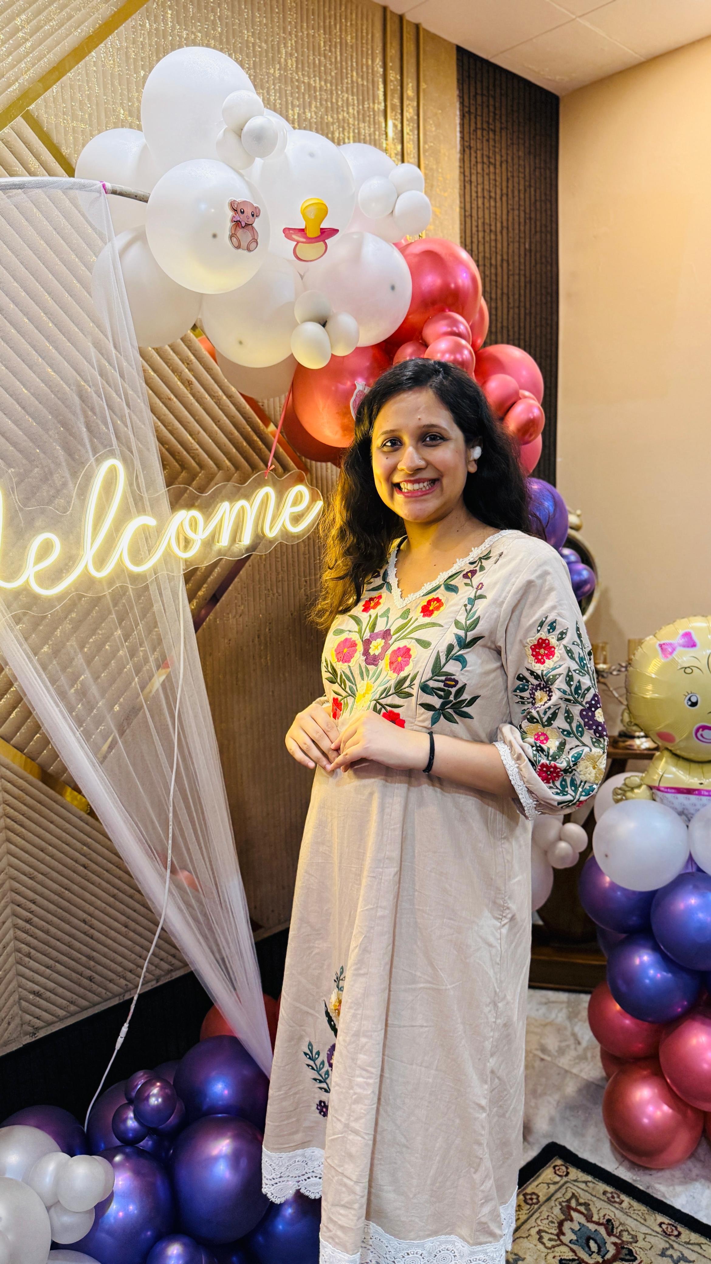 Bloom Floral Feeding Midi | Lakhina Couture - Look 3