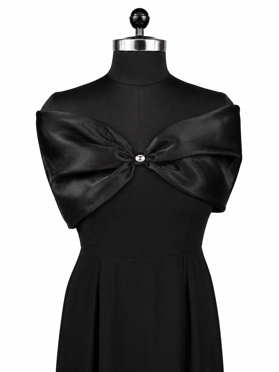 Black Bow Beauty