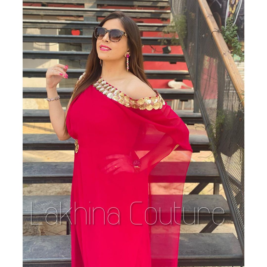 Hot Pink Spellbound Drape