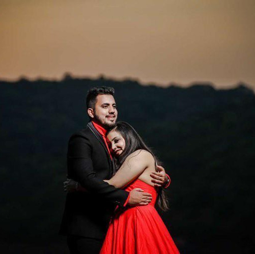 Best Dresses to wear for a prewedding photoshoot