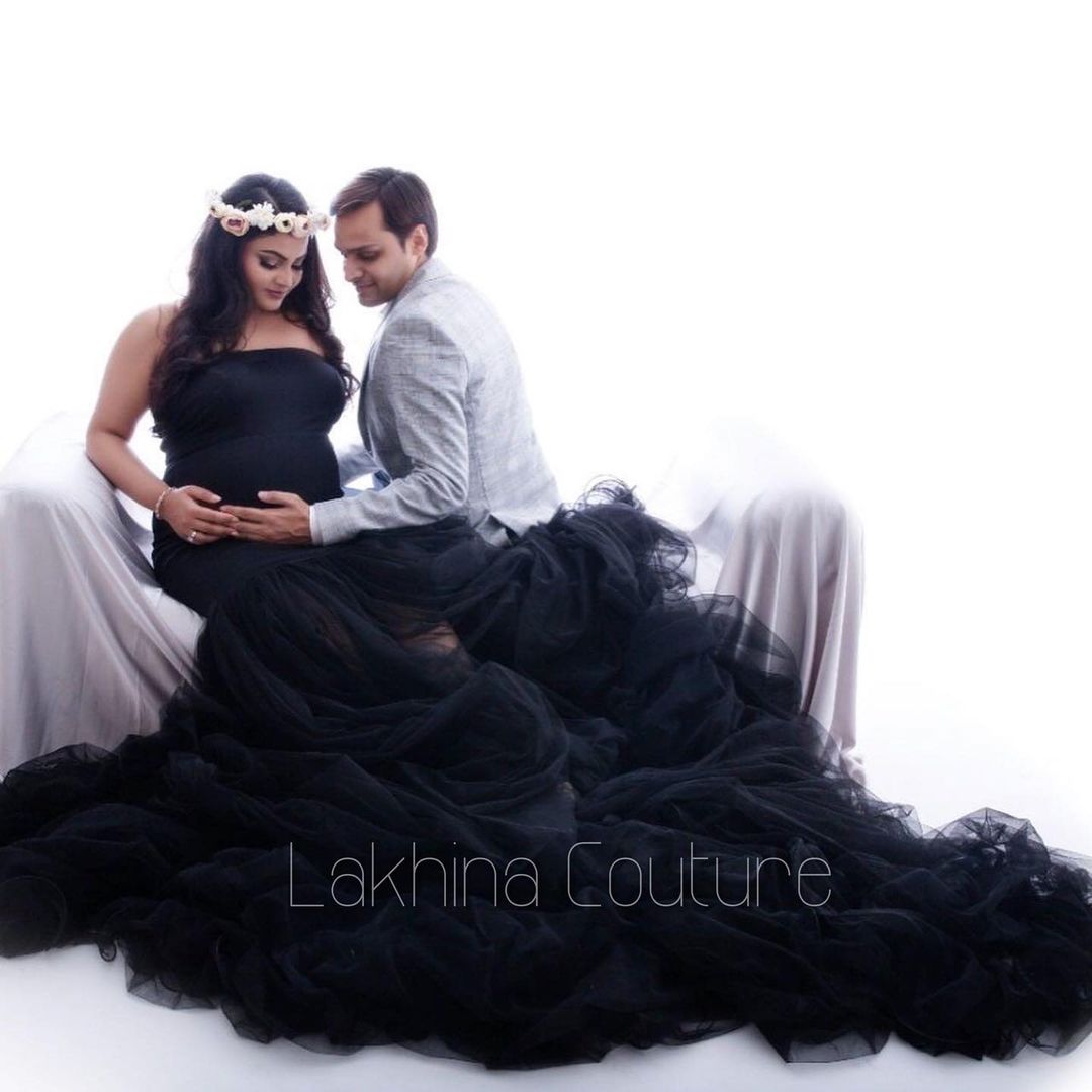 Black Lycra Gown