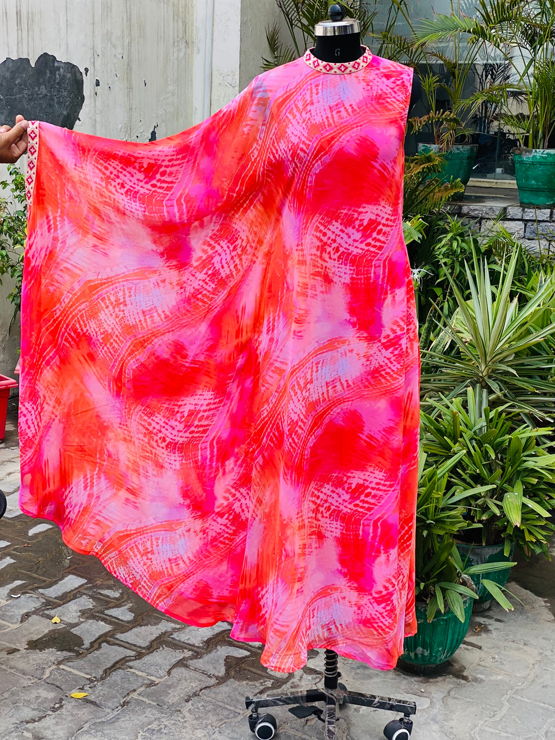 Pink Tie & Die Kaftaan