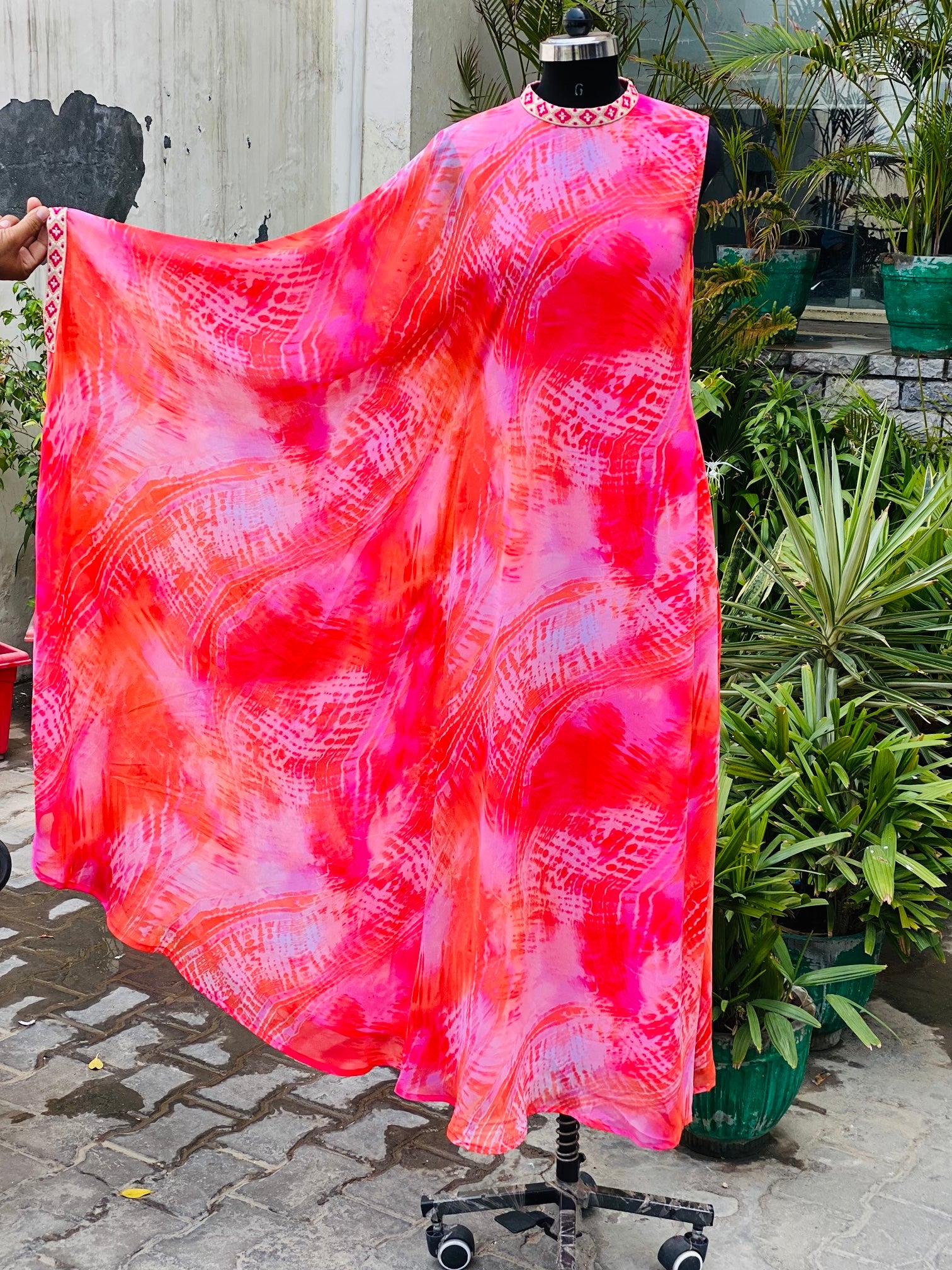 Pink Tie & Die Kaftaan